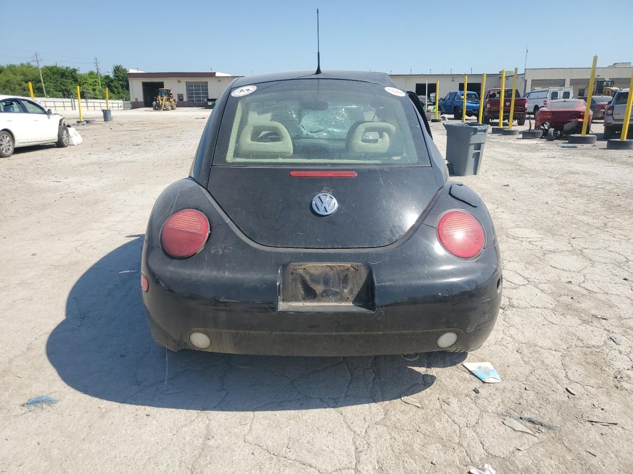 1998 Volkswagen New Beetle Black vin: 3VWBB61C6WM005012