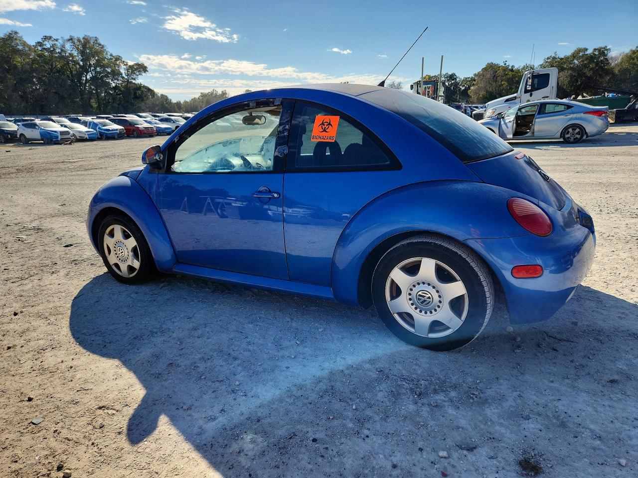 1998 Volkswagen New Beetle Blue vin: 3VWBB61C6WM017936