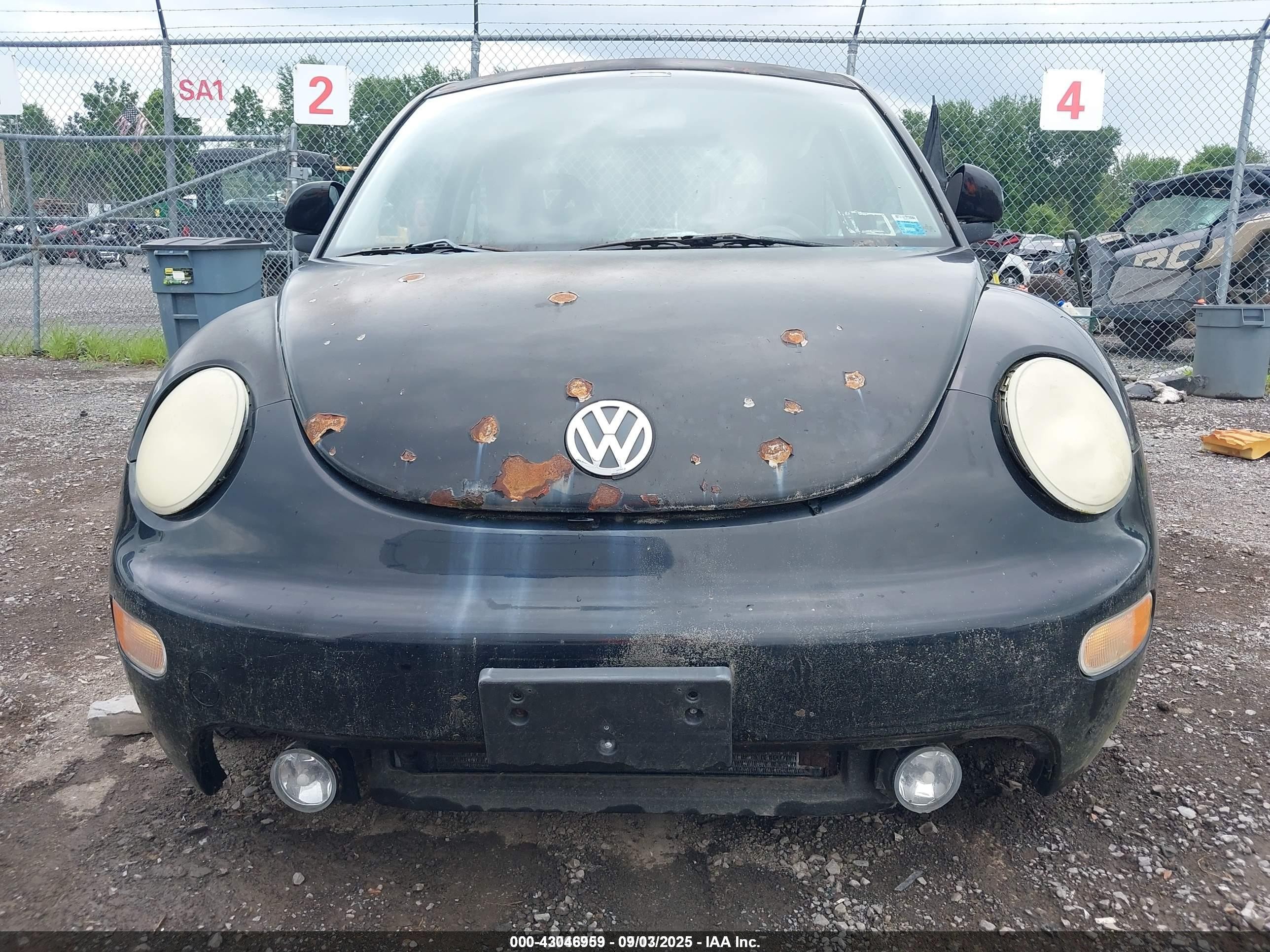 1998 Volkswagen New Beetle   Черный vin: 3VWBB61C6WM050600