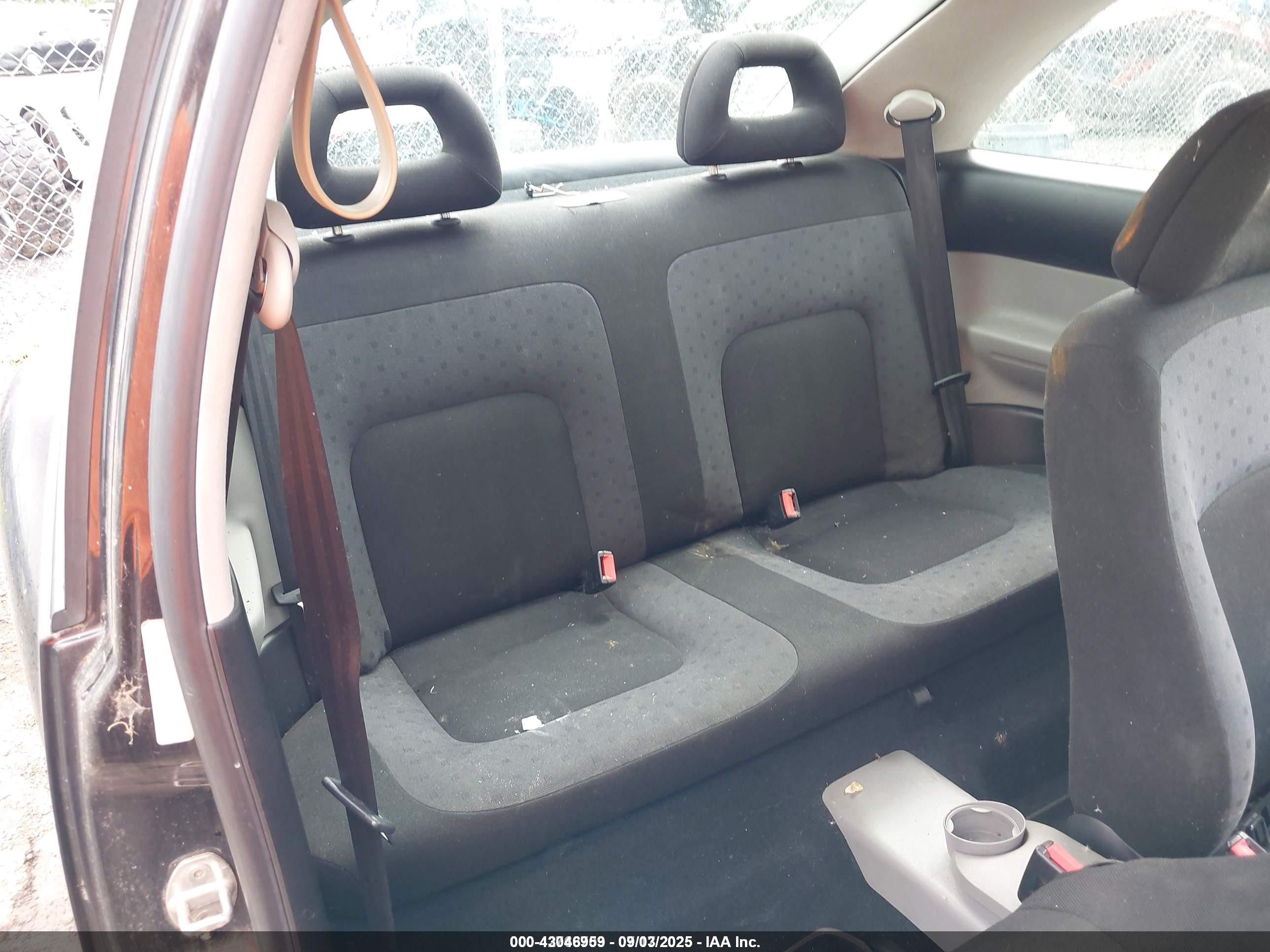 1998 Volkswagen New Beetle   Черный vin: 3VWBB61C6WM050600