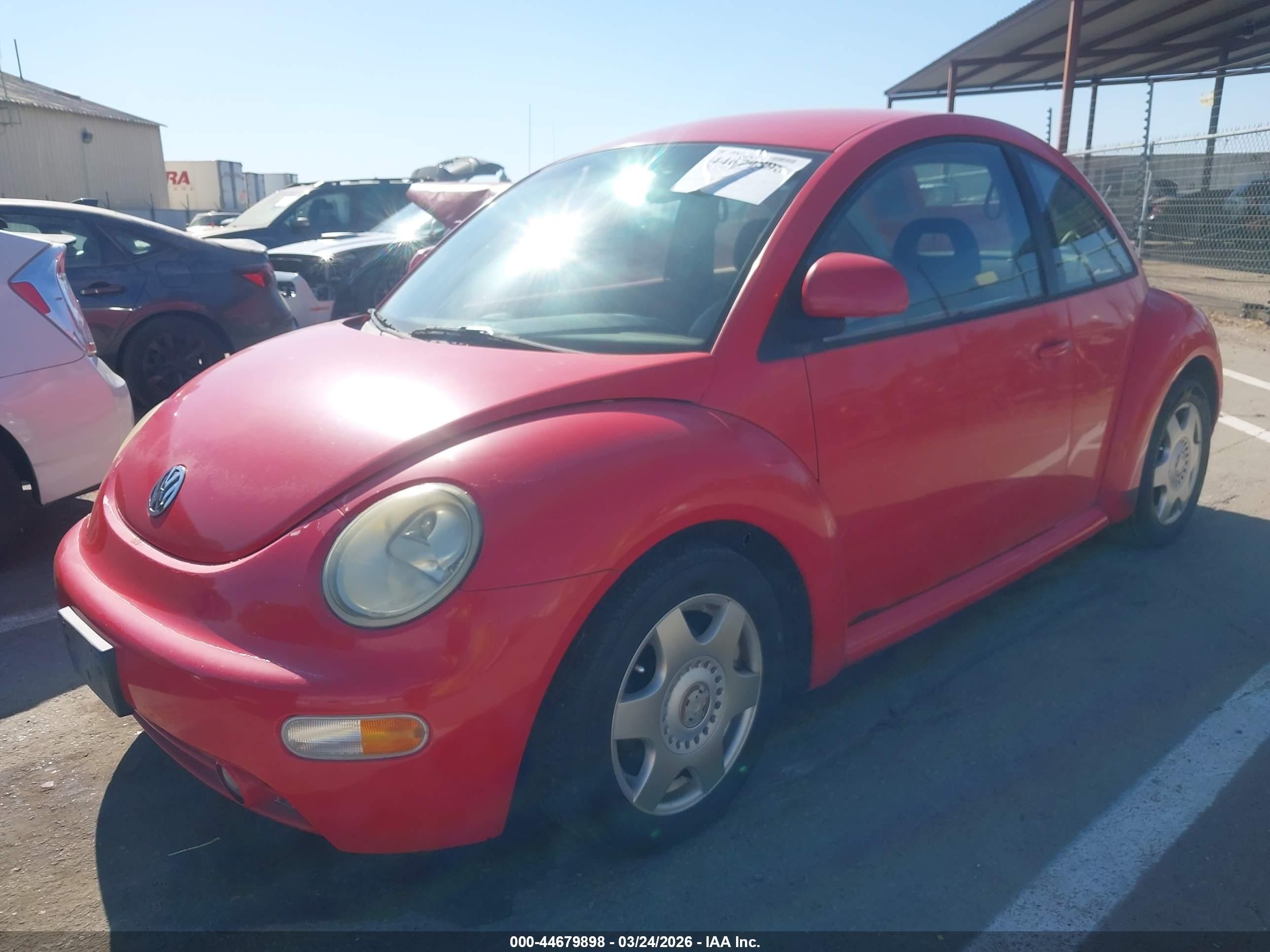 1998 Volkswagen New Beetle   Red vin: 3VWBB61C7WM007741