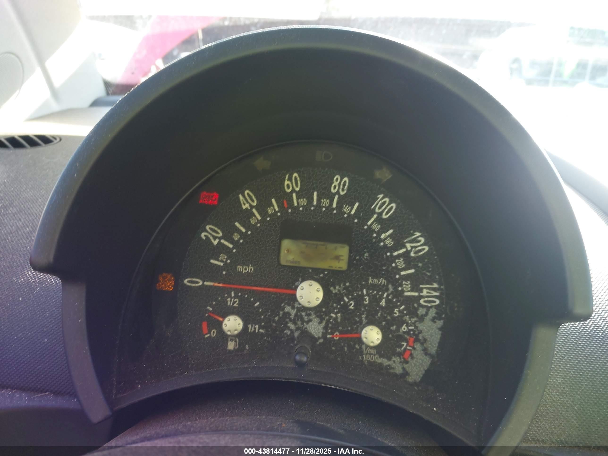 1998 Volkswagen New Beetle   Красный vin: 3VWBB61C7WM024264