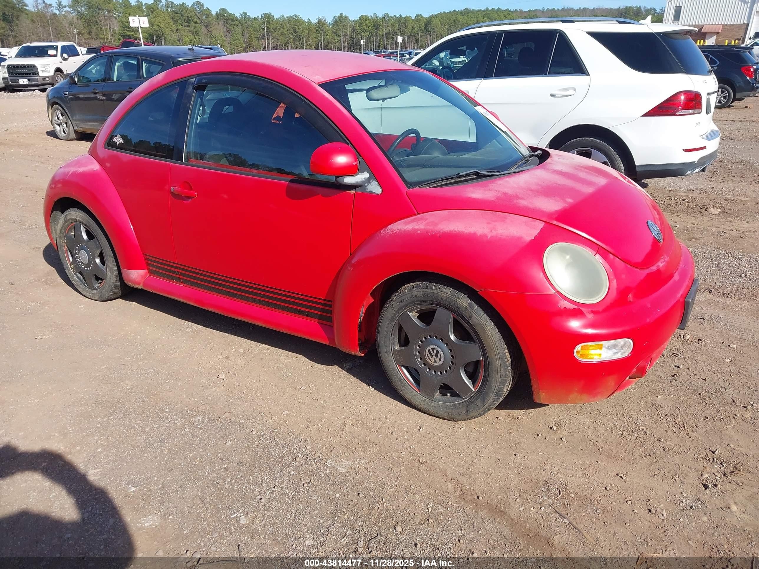 1998 Volkswagen New Beetle   Красный vin: 3VWBB61C7WM024264