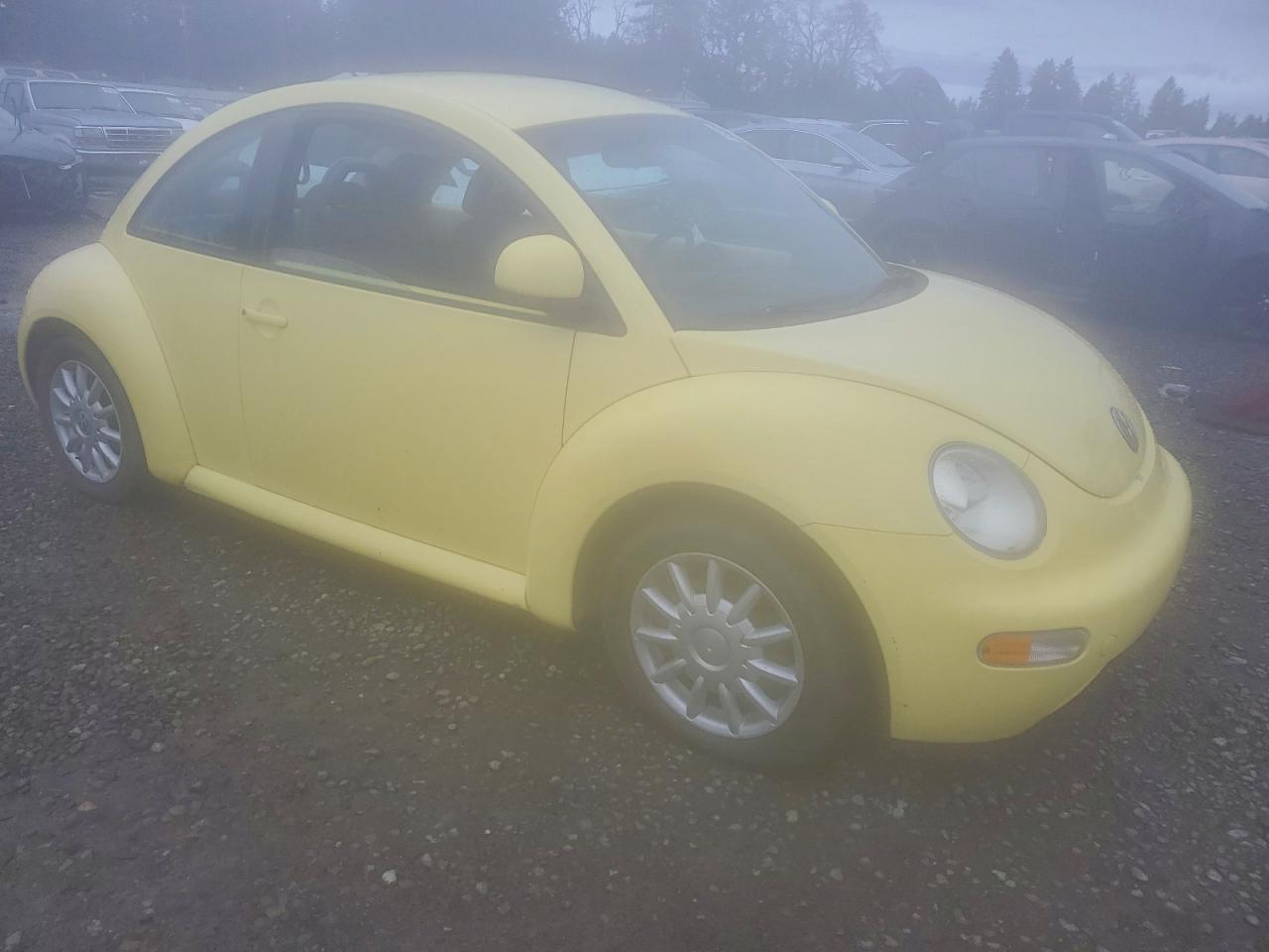 1998 Volkswagen New Beetle Желтый vin: 3VWBB61C9WM041955