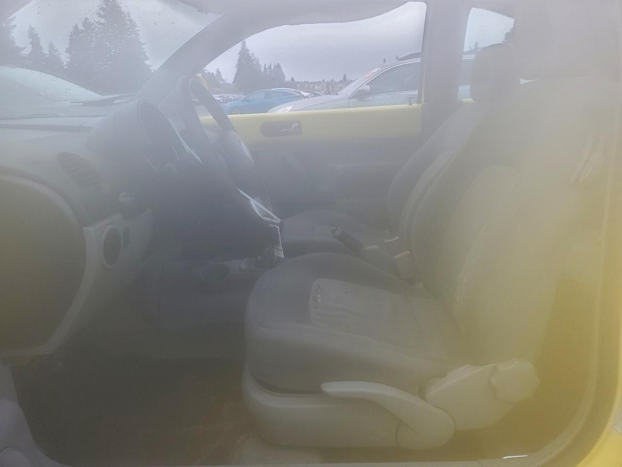1998 Volkswagen New Beetle Желтый vin: 3VWBB61C9WM041955