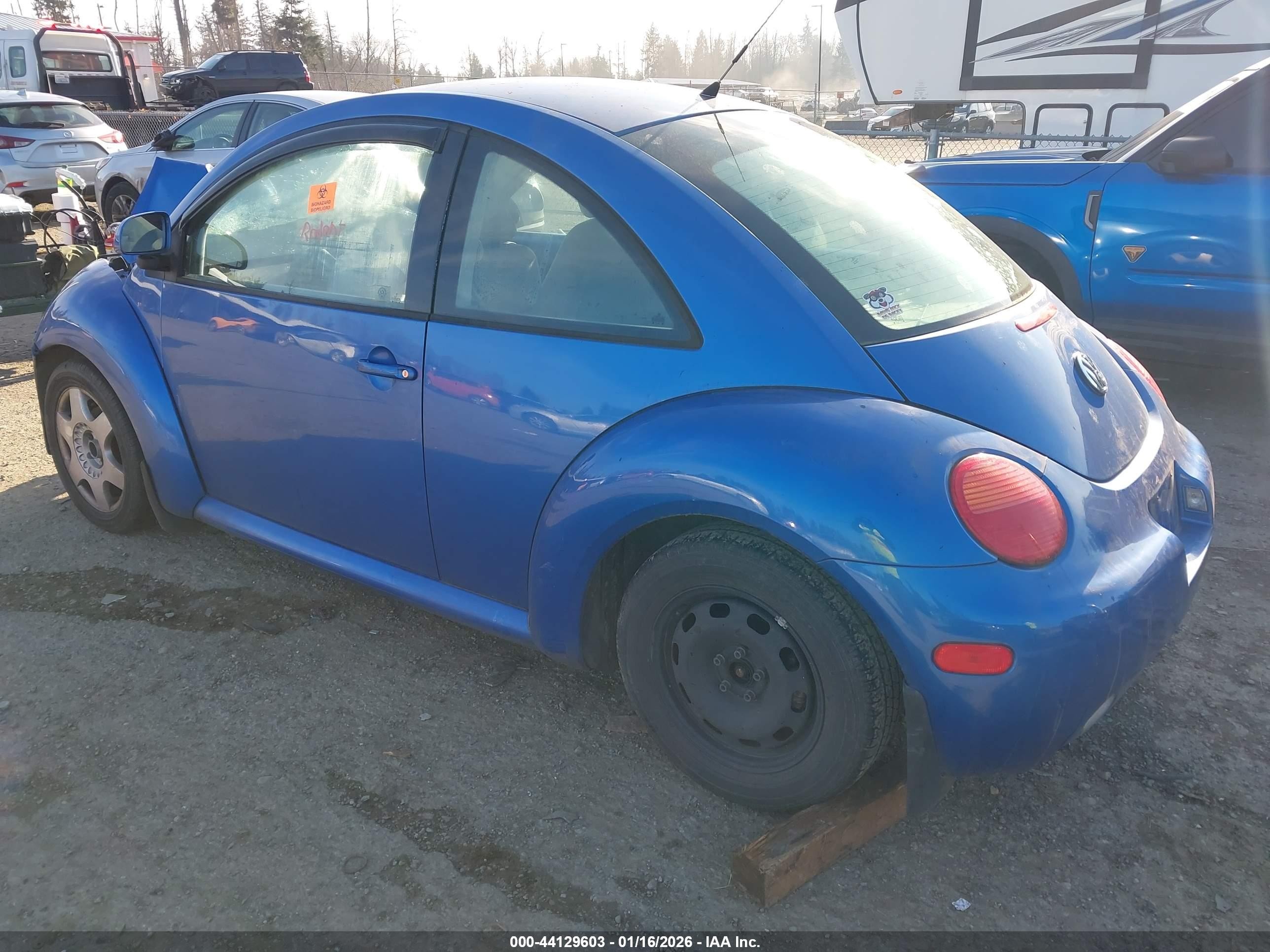 1998 Volkswagen New Beetle   Blue vin: 3VWBB61CXWM006888