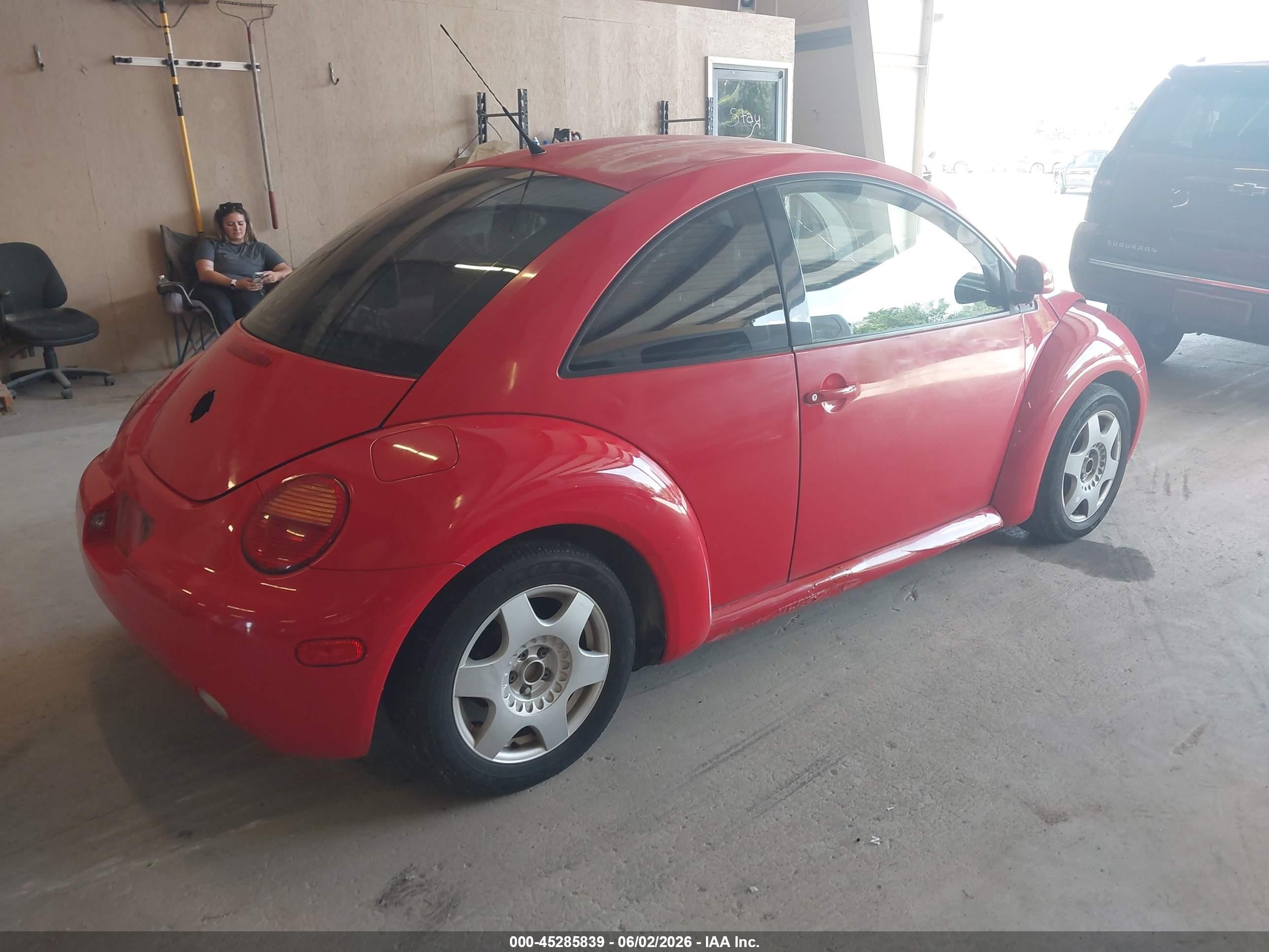 1998 Volkswagen New Beetle   Red vin: 3VWBB61CXWM024887
