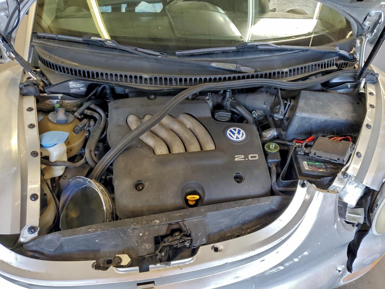 1999 Volkswagen New Beetle Gl Silver vin: 3VWBC21C0XM470747