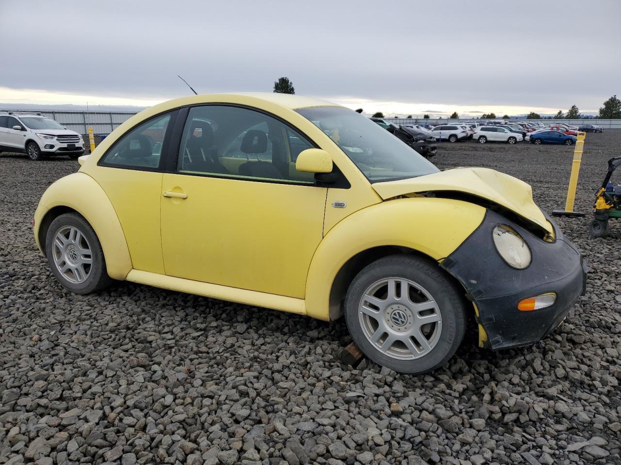 1999 Volkswagen New Beetle Gl Желтый vin: 3VWBC21C6XM420564