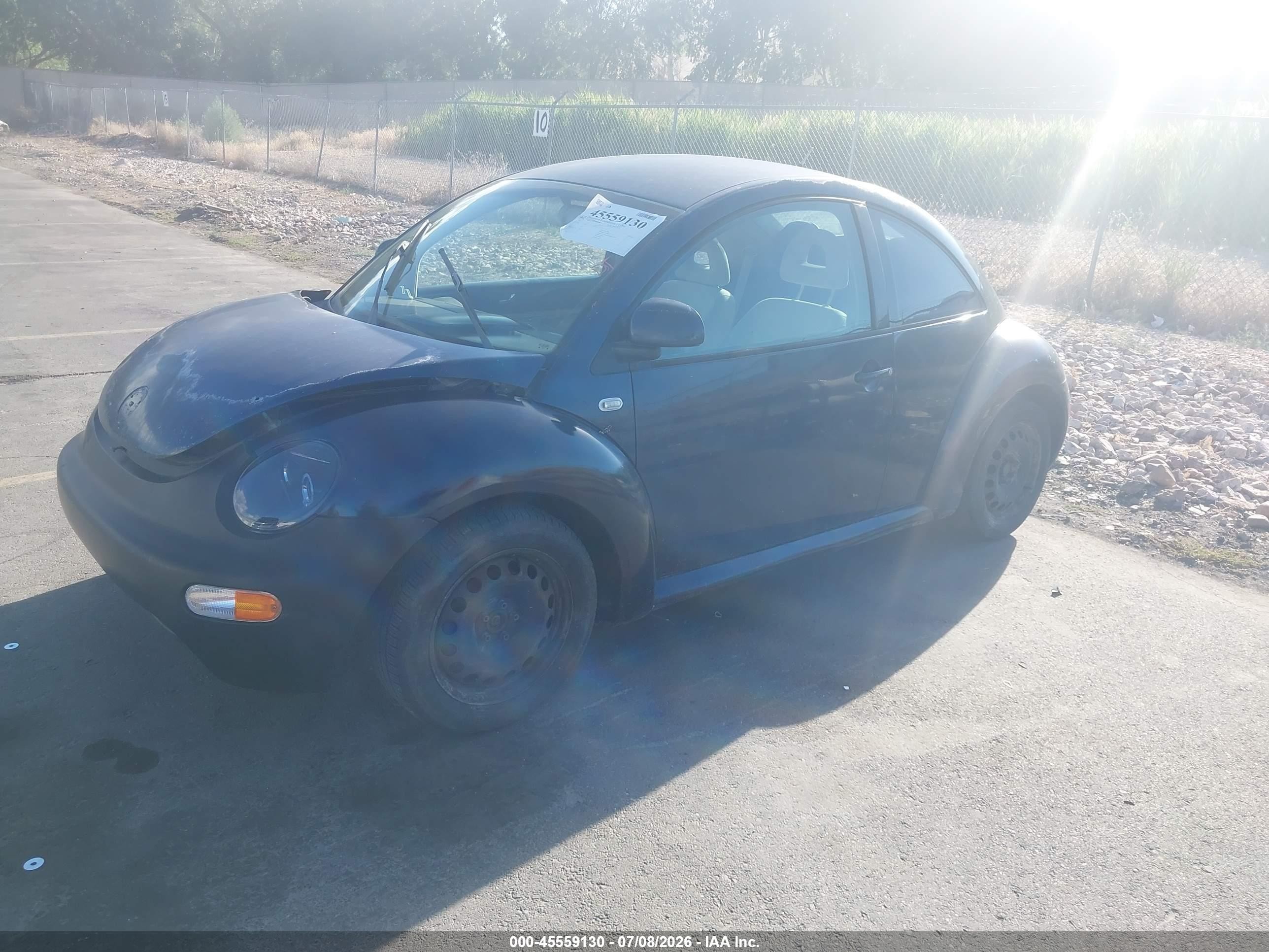 2000 Volkswagen New Beetle Gl Blue vin: 3VWBC21C7YM474926