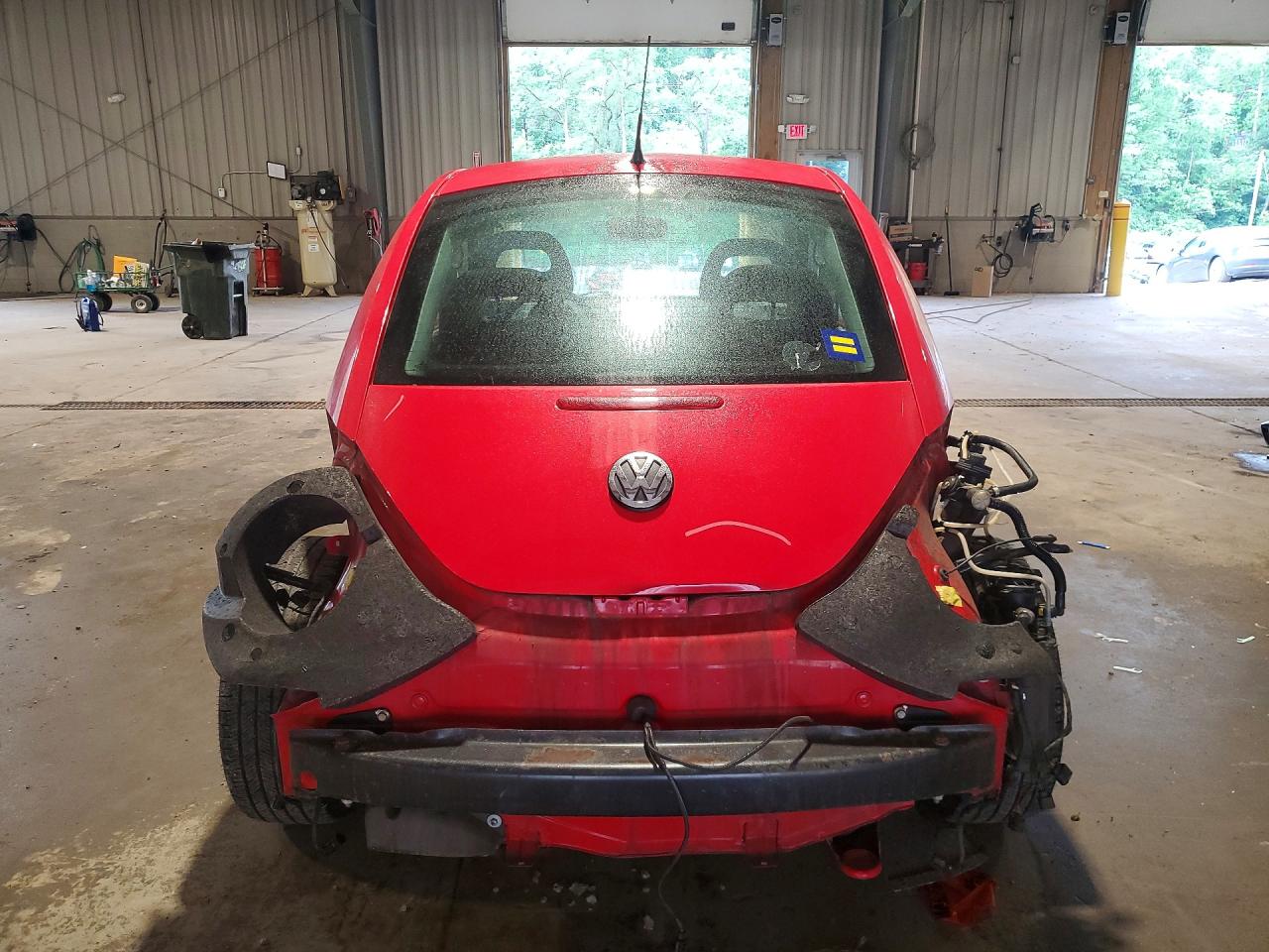 1999 Volkswagen New Beetle Gl Red vin: 3VWBC21C8XM427354