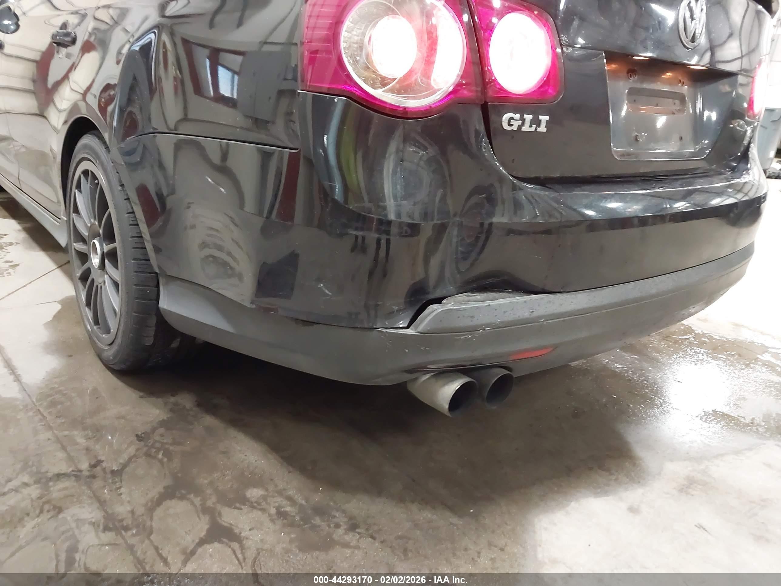 2009 Volkswagen Gli   Черный vin: 3VWBJ71K59M146304