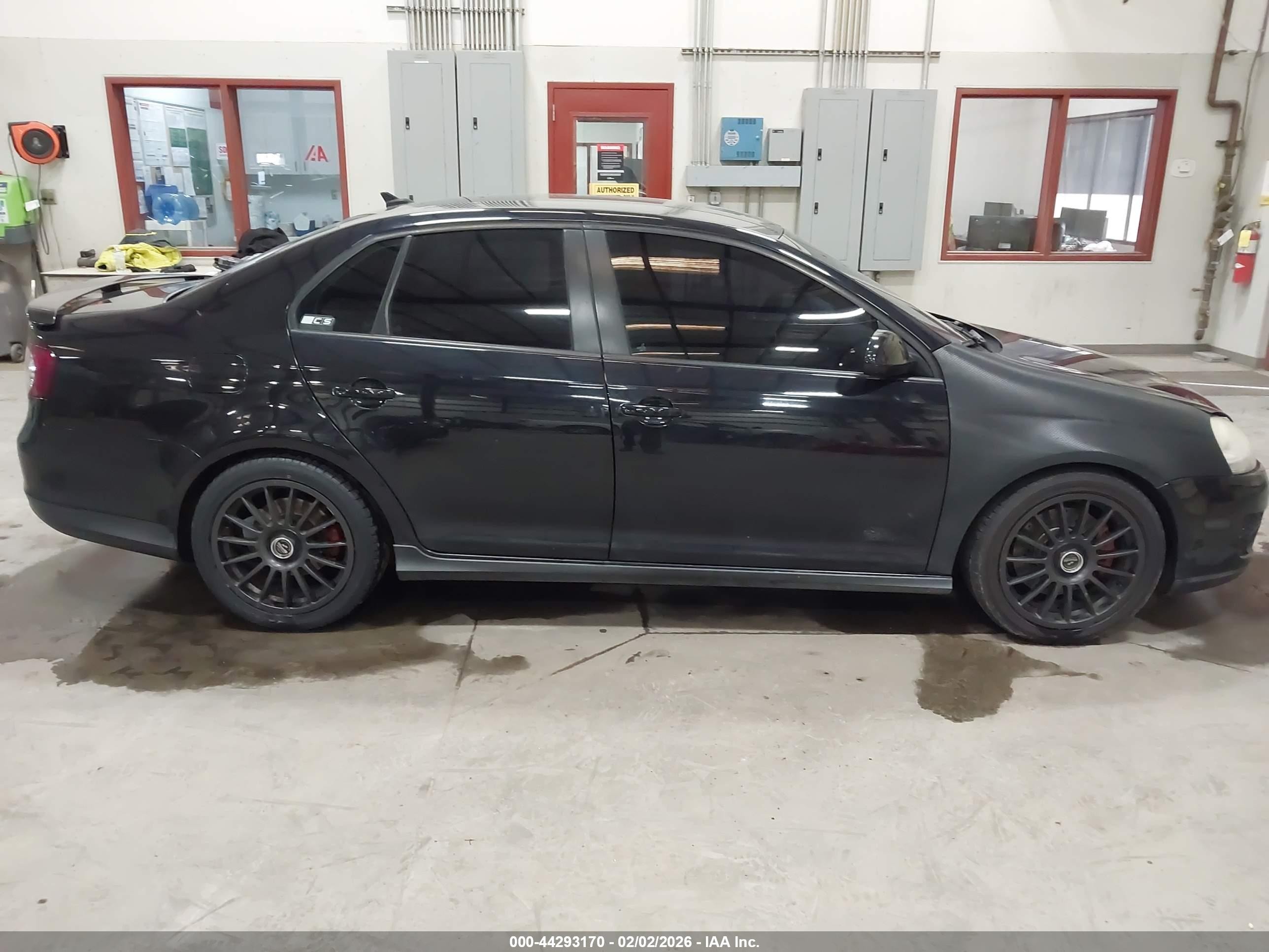2009 Volkswagen Gli   Черный vin: 3VWBJ71K59M146304