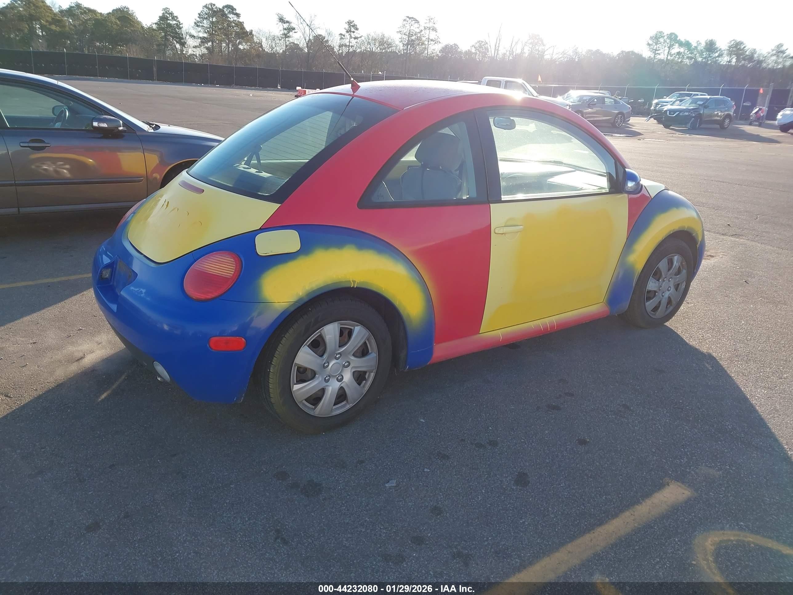 2004 Volkswagen New Beetle Gl Yellow vin: 3VWBK21C64M401298