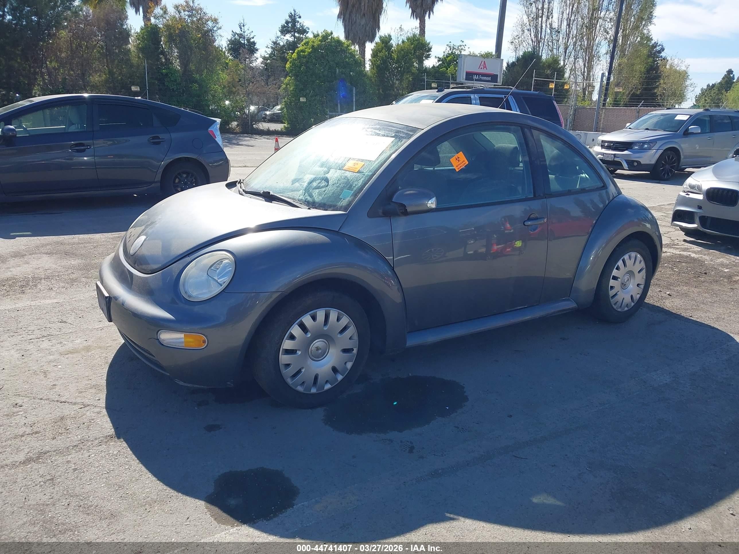 2004 Volkswagen New Beetle Gl Gray vin: 3VWBK31C34M410224