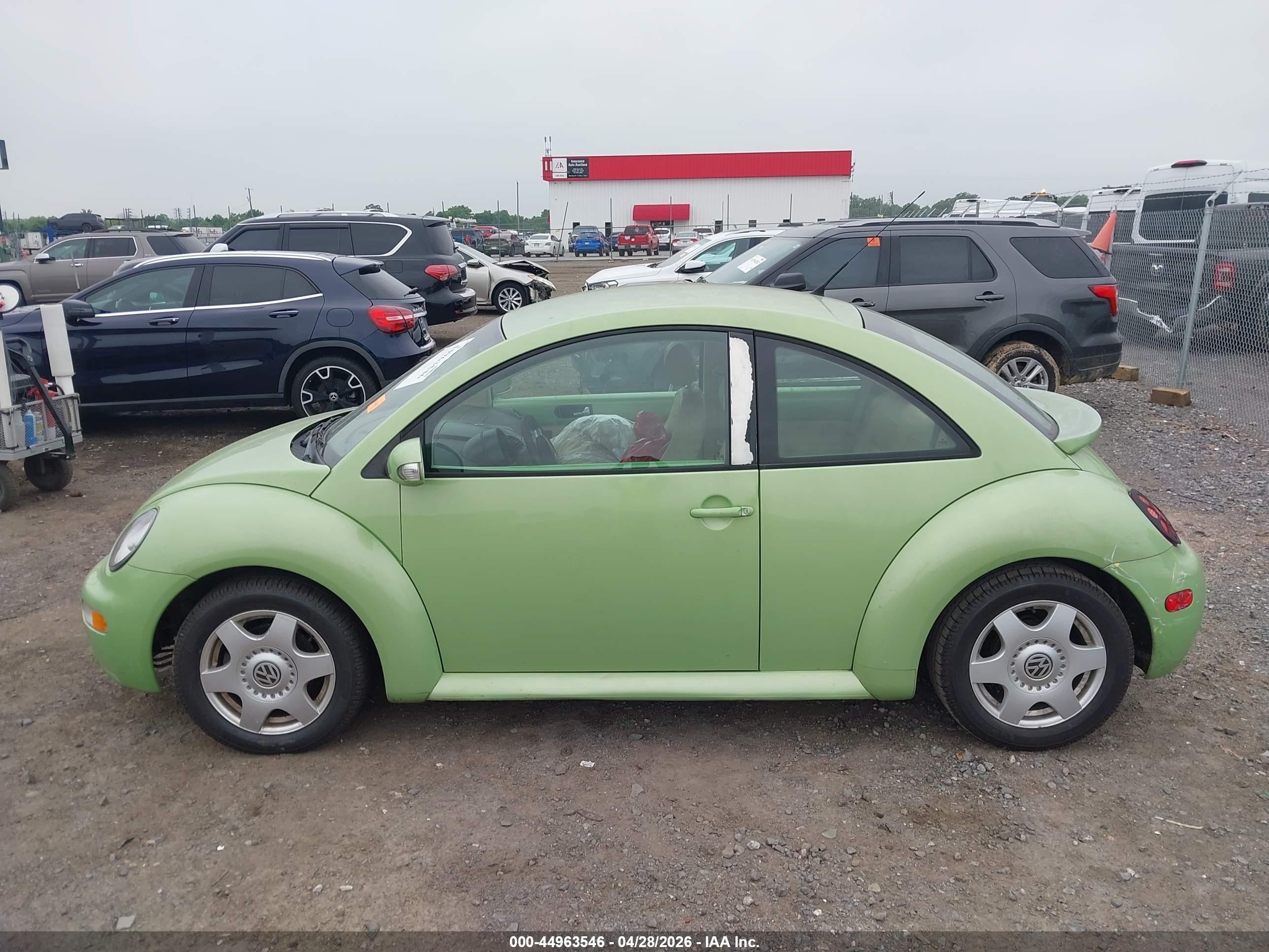 2005 Volkswagen New Beetle Gl Green vin: 3VWBK31C55M409903