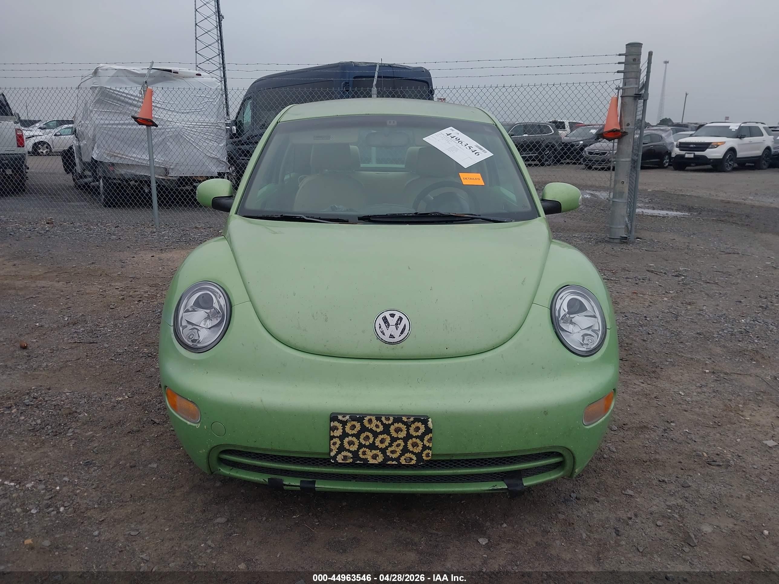 2005 Volkswagen New Beetle Gl Green vin: 3VWBK31C55M409903