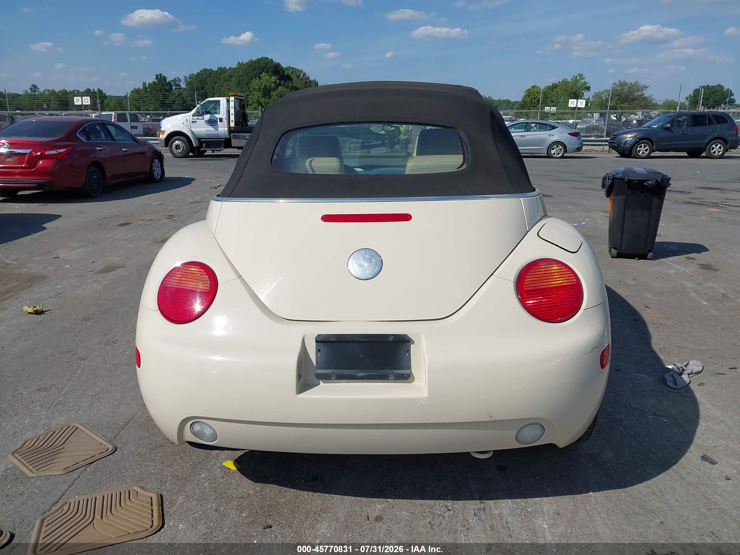 2005 Volkswagen New Beetle Gl Beige vin: 3VWBM31Y15M305219