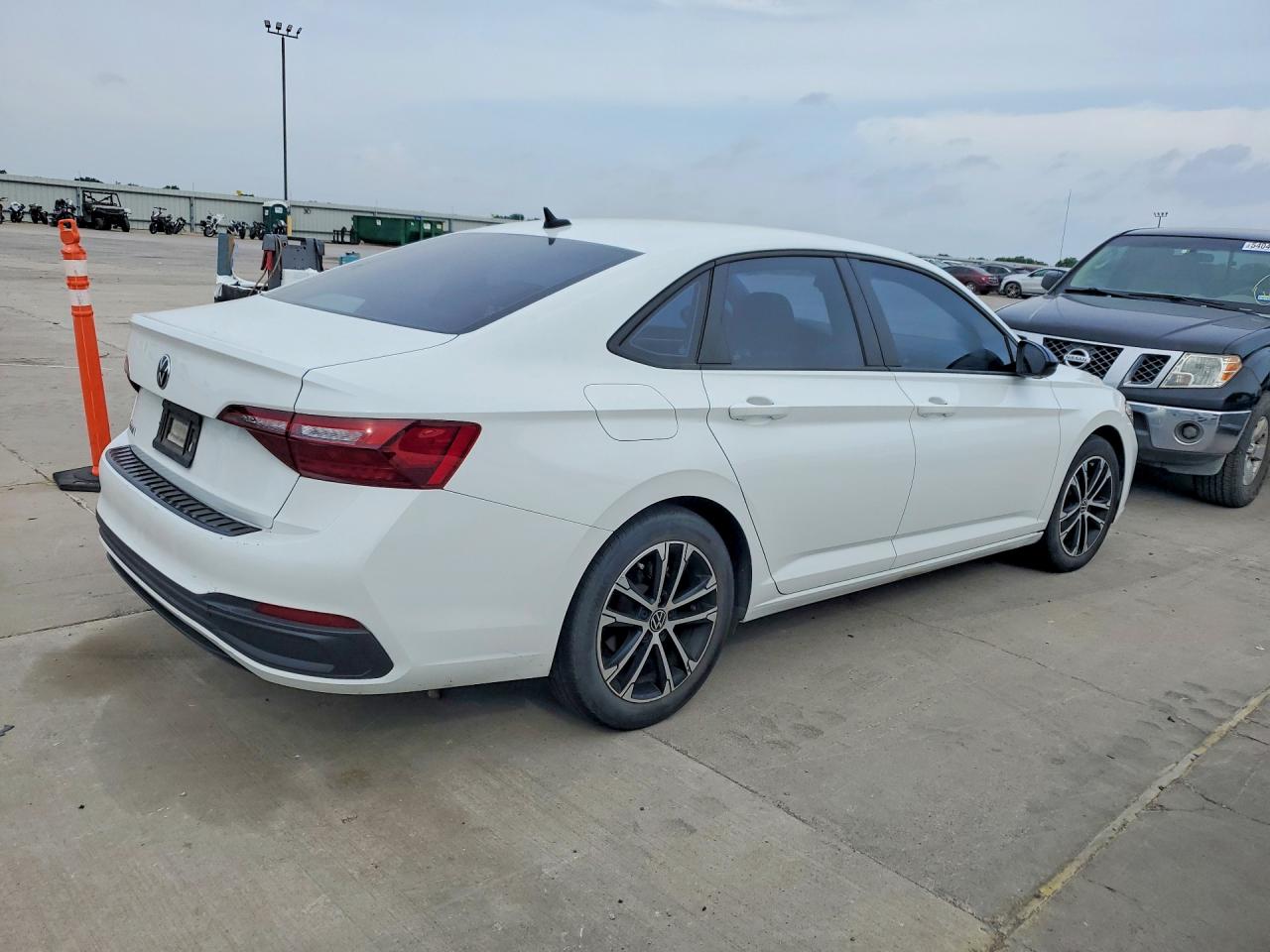 2022 Volkswagen Jetta Sport White vin: 3VWBM7BU0NM026962