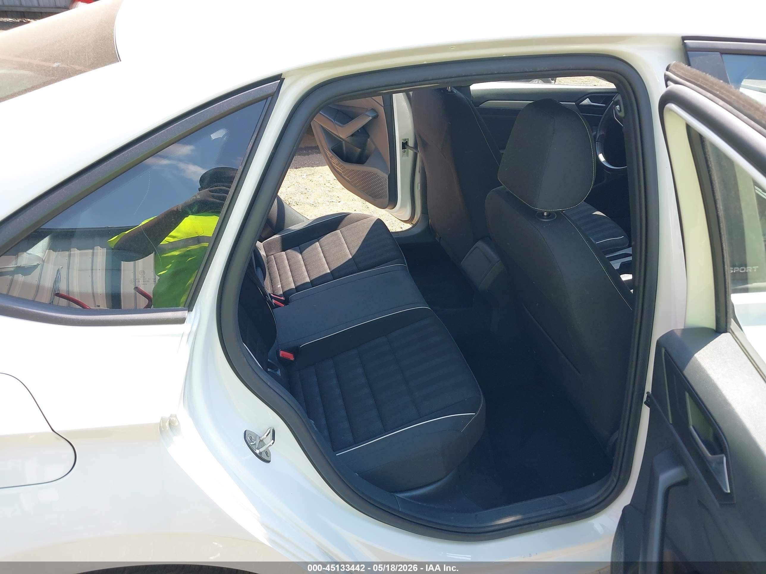 2023 Volkswagen Jetta 1.5t Sport White vin: 3VWBM7BU4PM036073