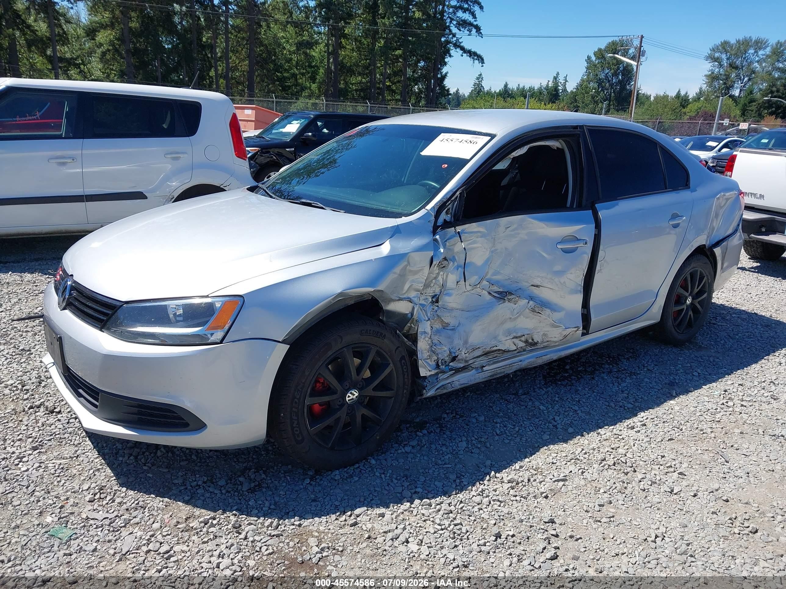 2012 Volkswagen Jetta 2.5l Se Silver vin: 3VWBP7AJ1CM031695