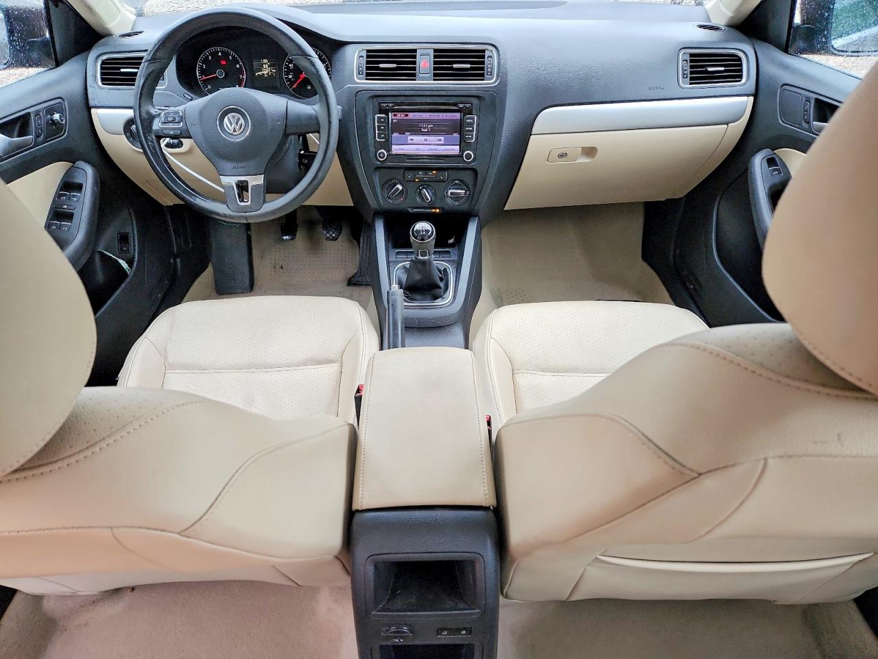 2013 Volkswagen Jetta Se Brown vin: 3VWBP7AJ3DM397420