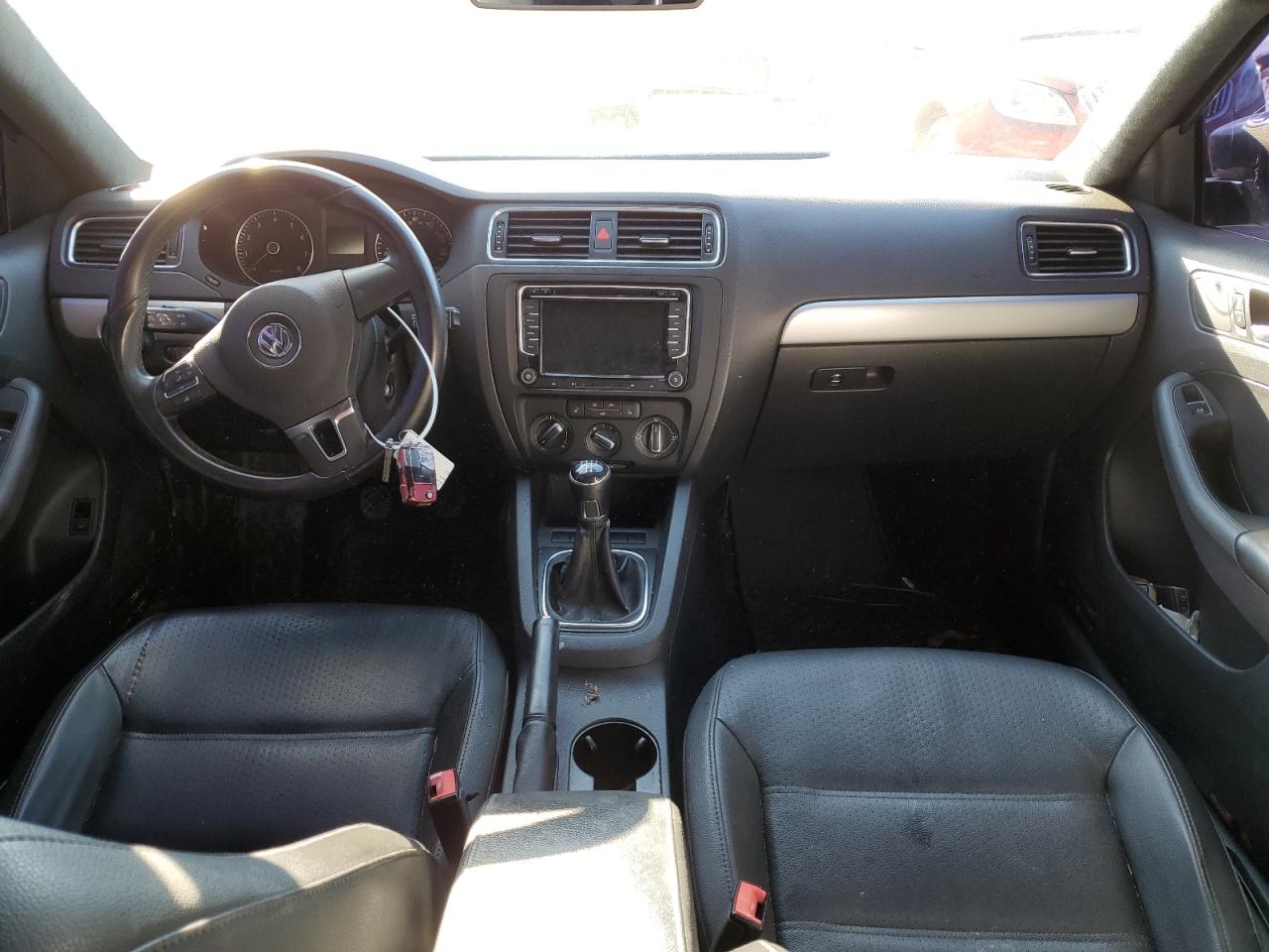 2013 Volkswagen Jetta Se Black vin: 3VWBP7AJ3DM426074