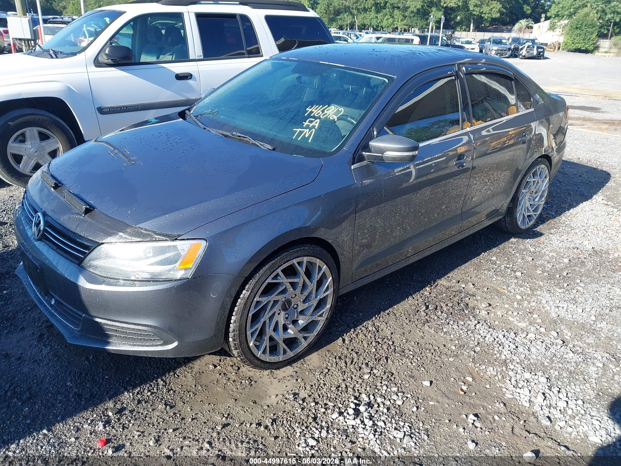 2013 Volkswagen Jetta 2.5l Se Gray vin: 3VWBP7AJ3DM446812