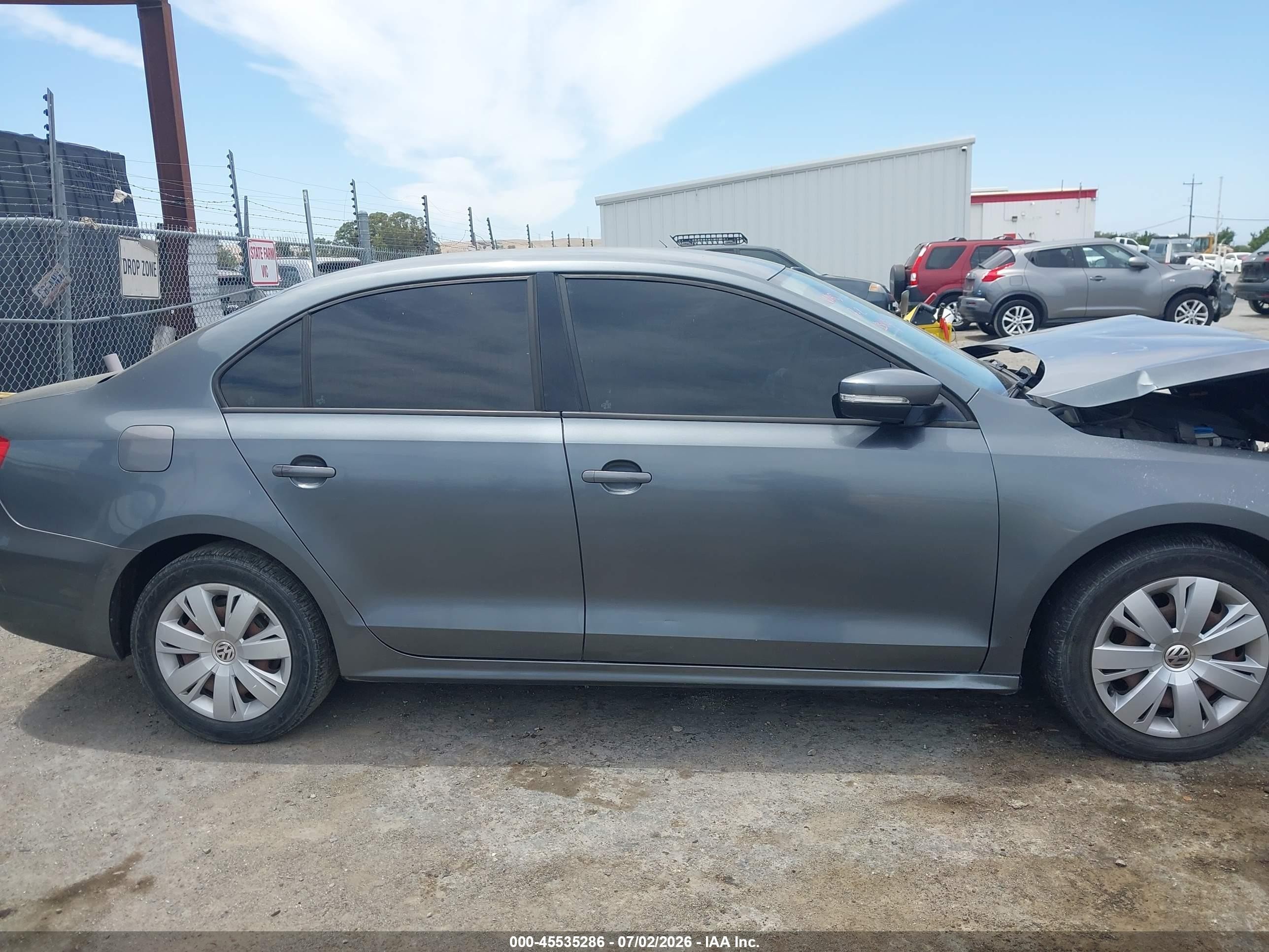 2012 Volkswagen Jetta 2.5l Se Gray vin: 3VWBP7AJ4CM003759