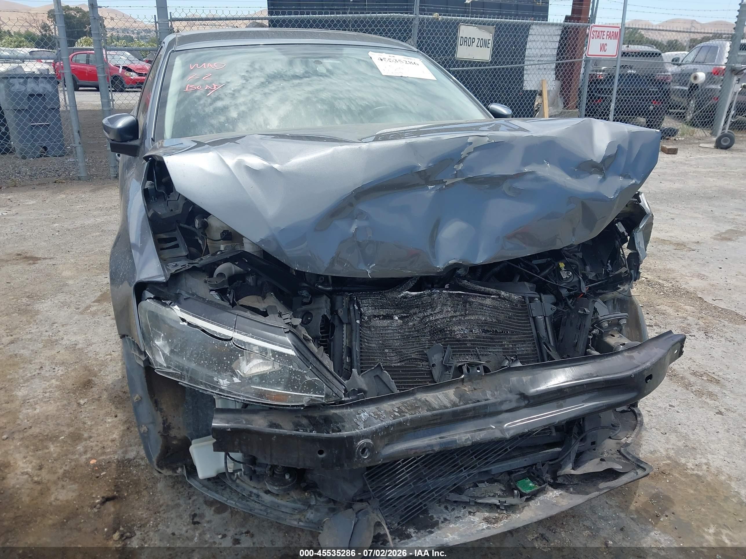 2012 Volkswagen Jetta 2.5l Se Gray vin: 3VWBP7AJ4CM003759