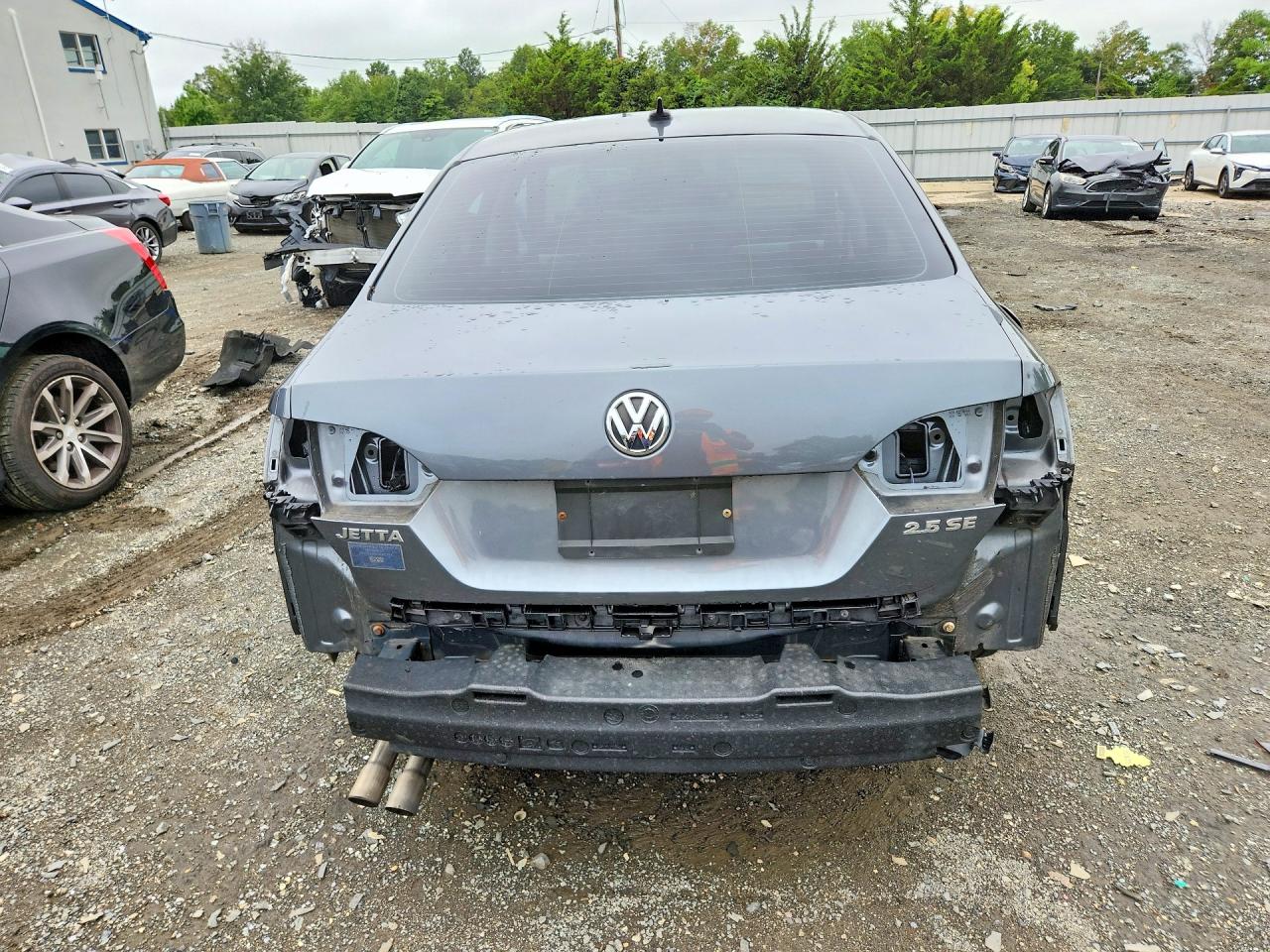 2013 Volkswagen Jetta Gray vin: 3VWBP7AJ6DM400892