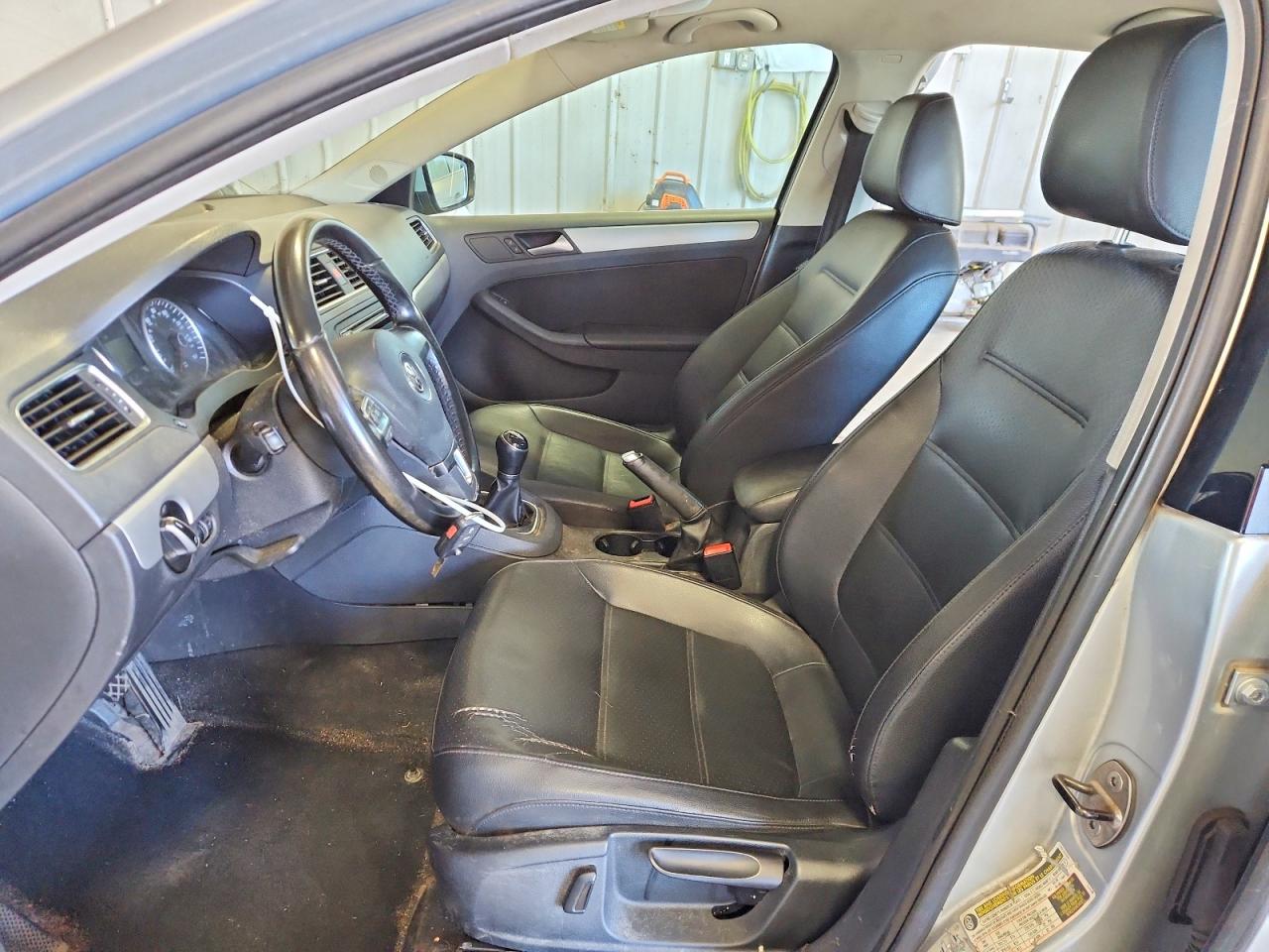 2013 Volkswagen Jetta Se Silver vin: 3VWBP7AJ7DM226895