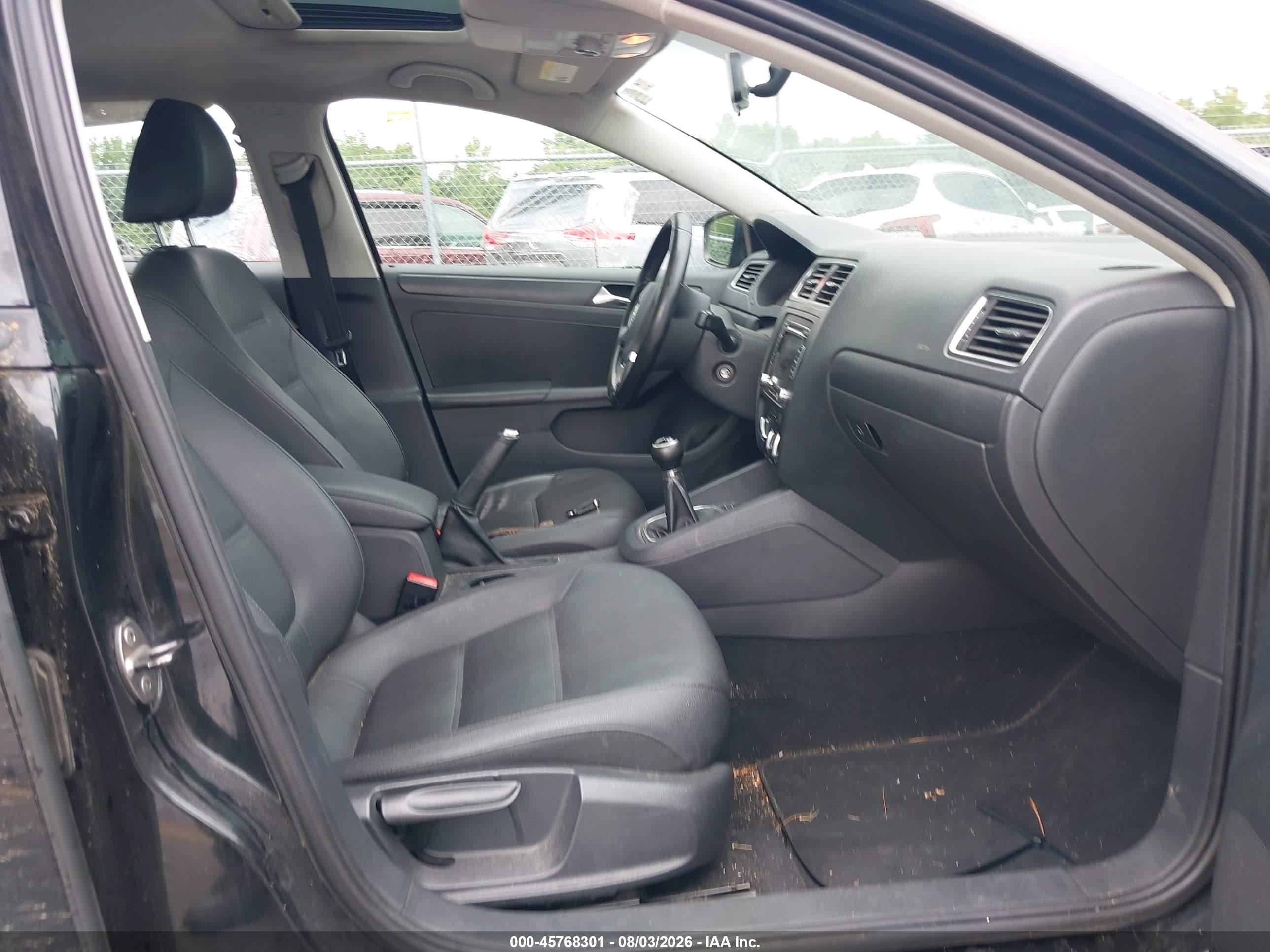2012 Volkswagen Jetta 2.5l Se Black vin: 3VWBP7AJ9CM319108