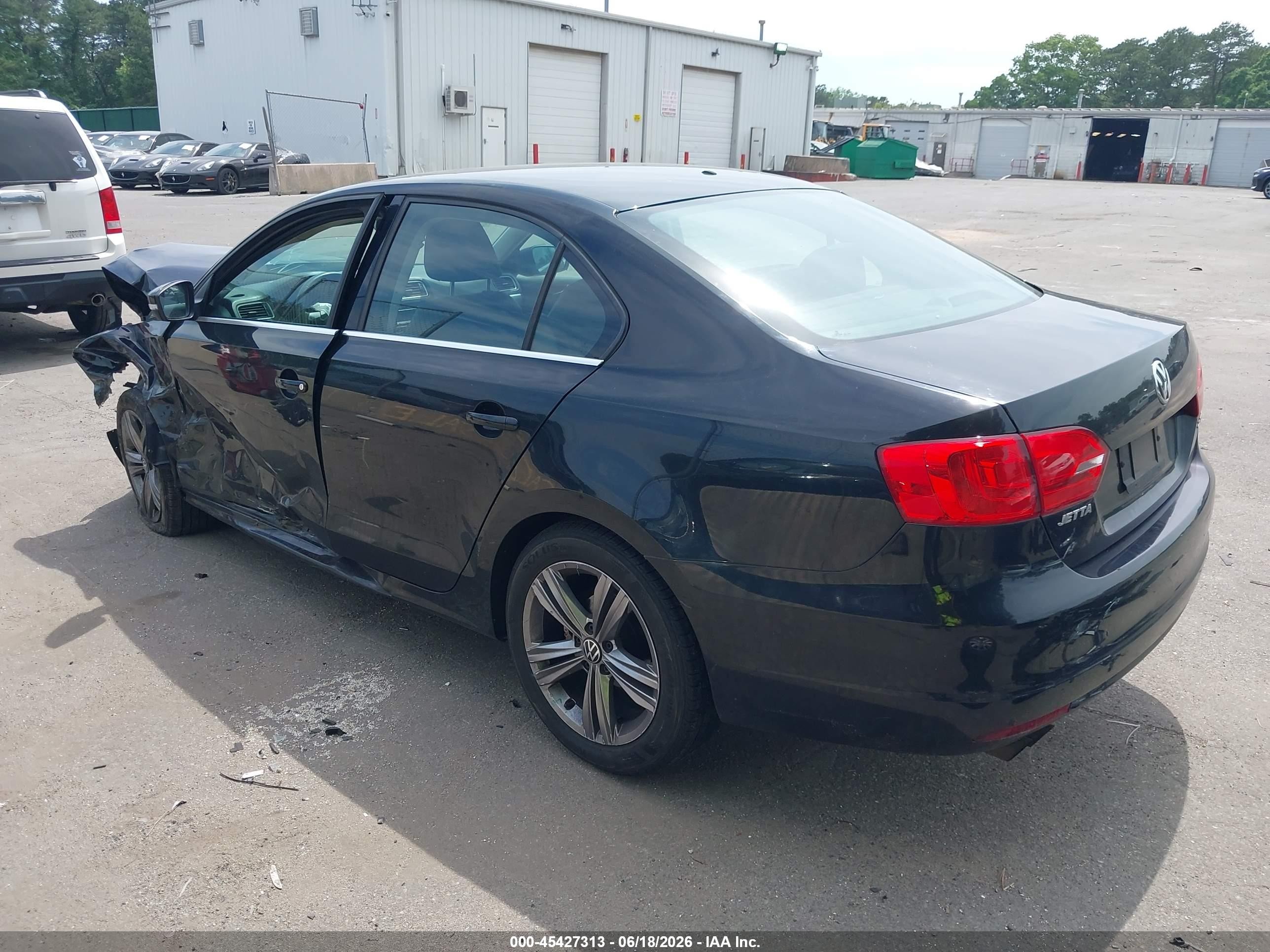 2013 Volkswagen Jetta 2.5l Se Black vin: 3VWBP7AJ9DM355608