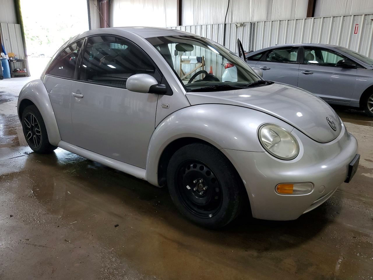2001 Volkswagen New Beetle Gl Silver vin: 3VWBS21C71M416470