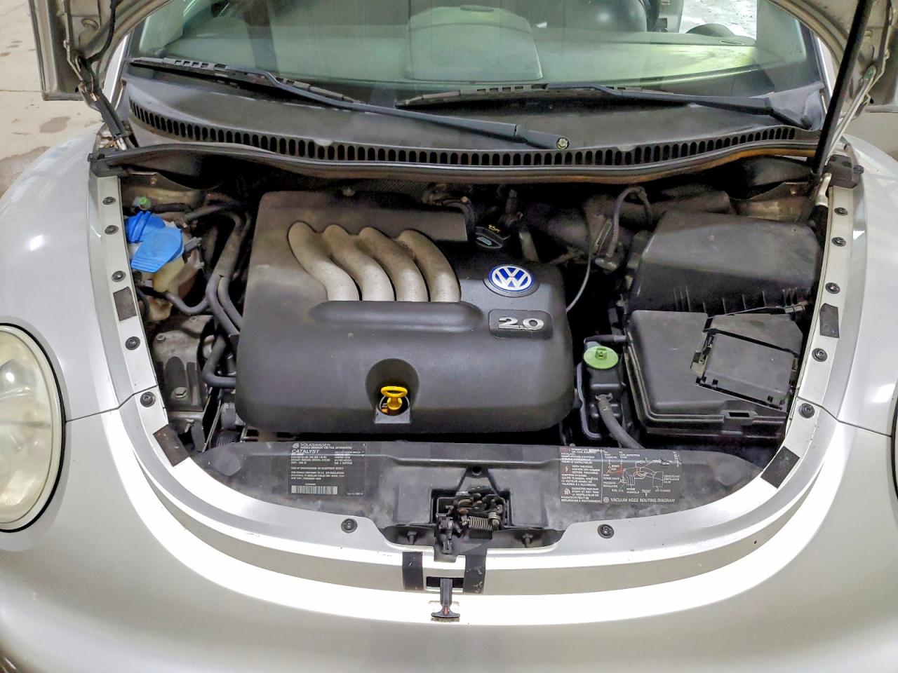 2001 Volkswagen New Beetle Gl Silver vin: 3VWBS21C71M416470