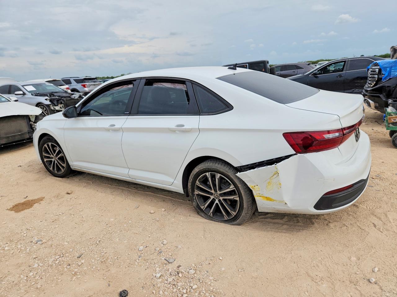 2026 Volkswagen Jetta Sport Белый vin: 3VWBW7BUXTM021243