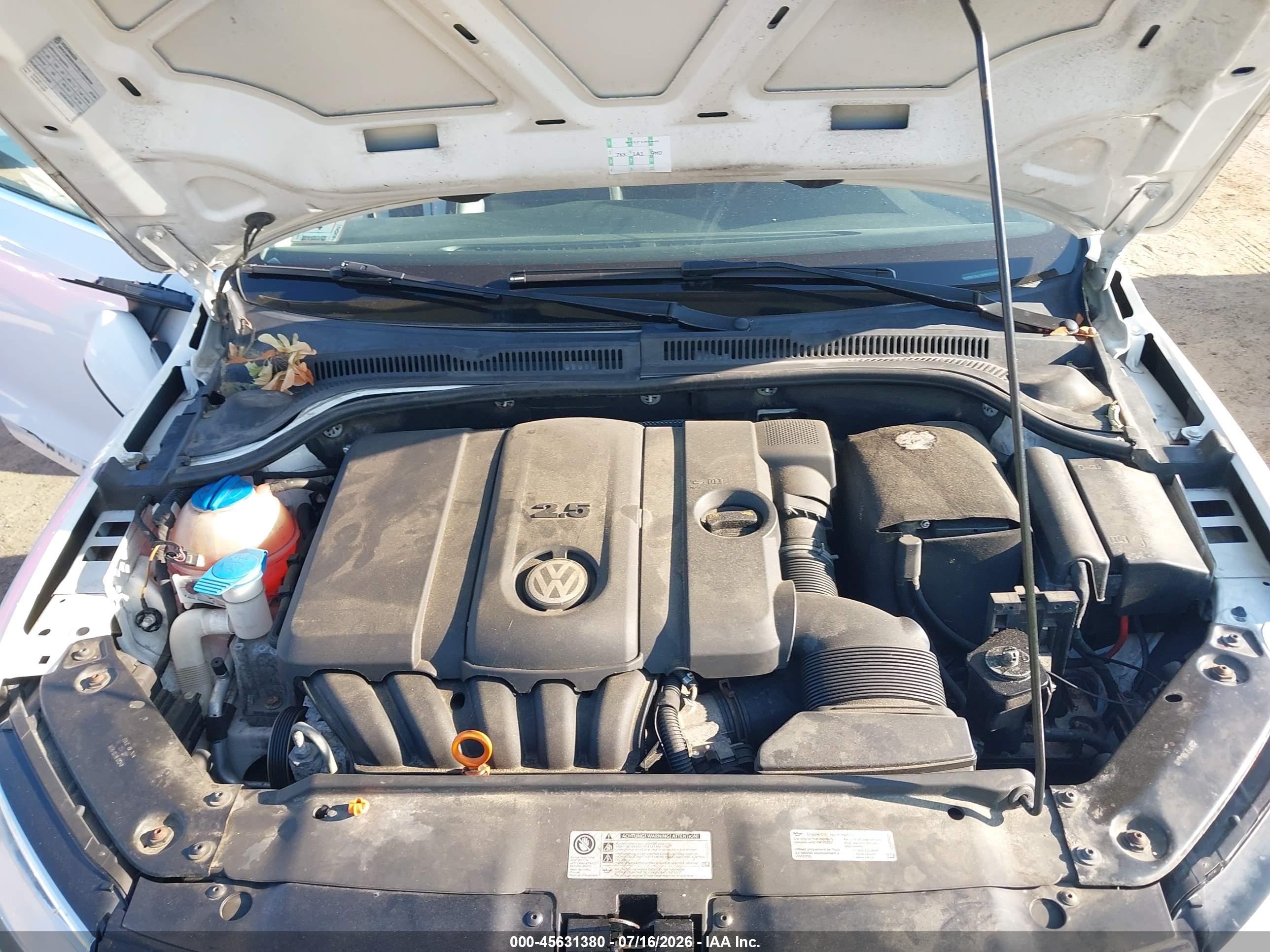 2013 Volkswagen Jetta 2.5l Se White vin: 3VWBX7AJ1DM401044