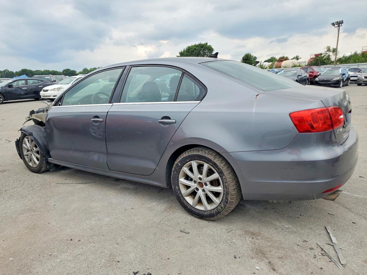 2013 Volkswagen Jetta Se Gray vin: 3VWBX7AJ3DM351117