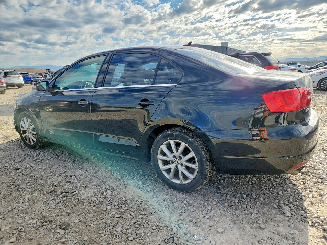 2013 Volkswagen Jetta Se Black vin: 3VWBX7AJ3DM431355