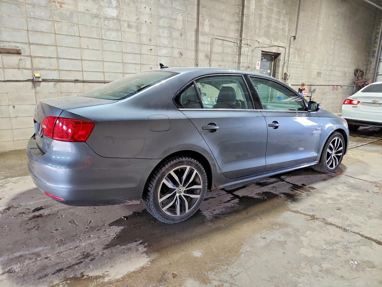 2013 Volkswagen Jetta S/se Gray vin: 3VWBX7AJ8DM432453