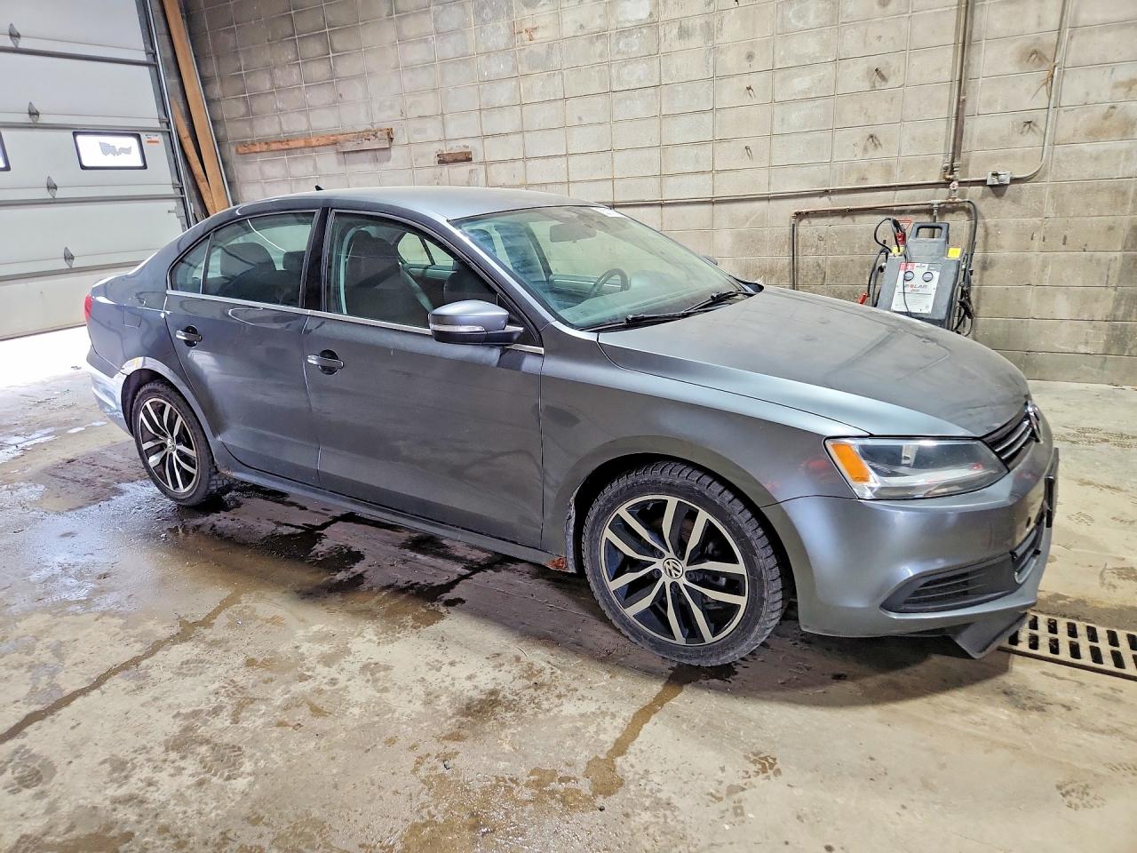 2013 Volkswagen Jetta S/se Gray vin: 3VWBX7AJ8DM432453