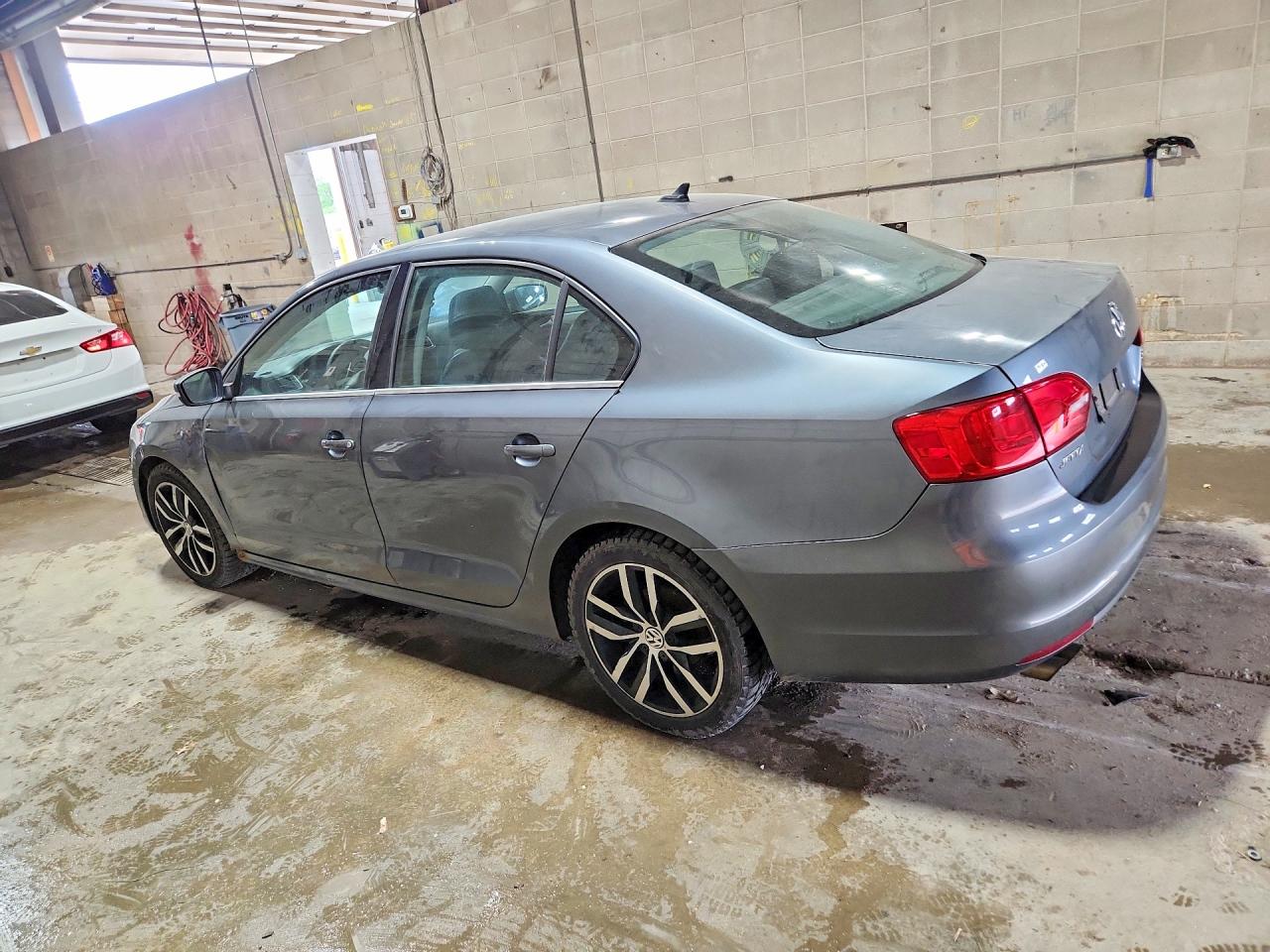 2013 Volkswagen Jetta S/se Gray vin: 3VWBX7AJ8DM432453