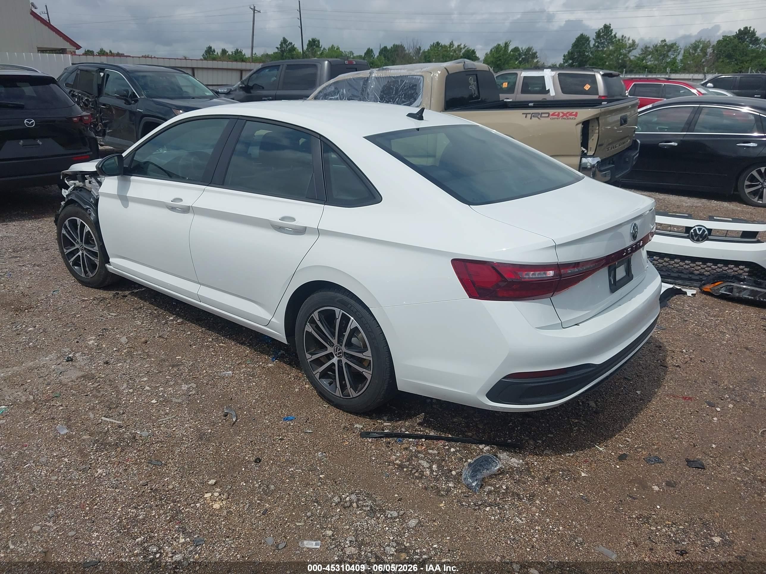 2025 Volkswagen Jetta 1.5t Sport White vin: 3VWBX7BU1SM012359
