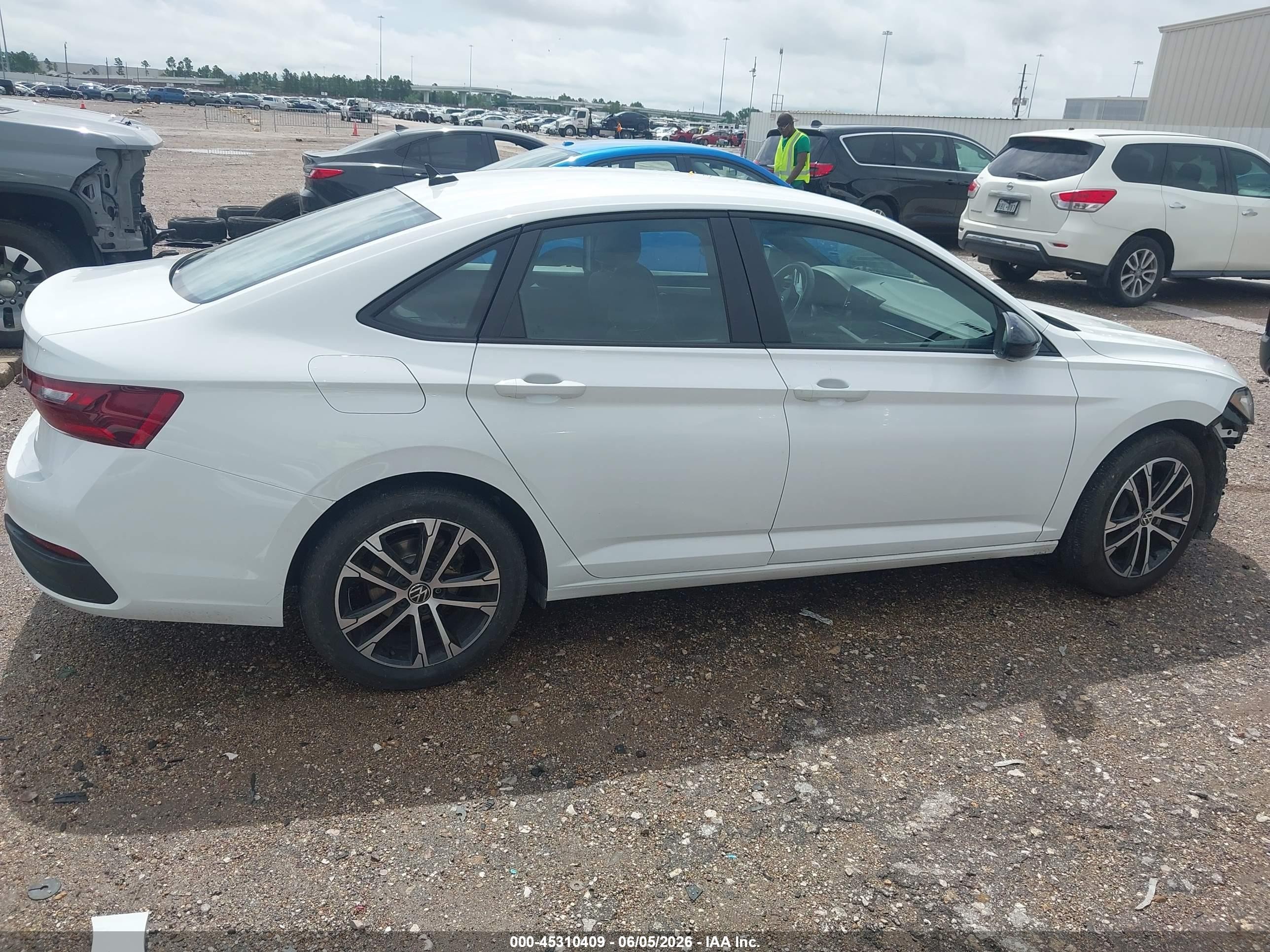 2025 Volkswagen Jetta 1.5t Sport White vin: 3VWBX7BU1SM012359