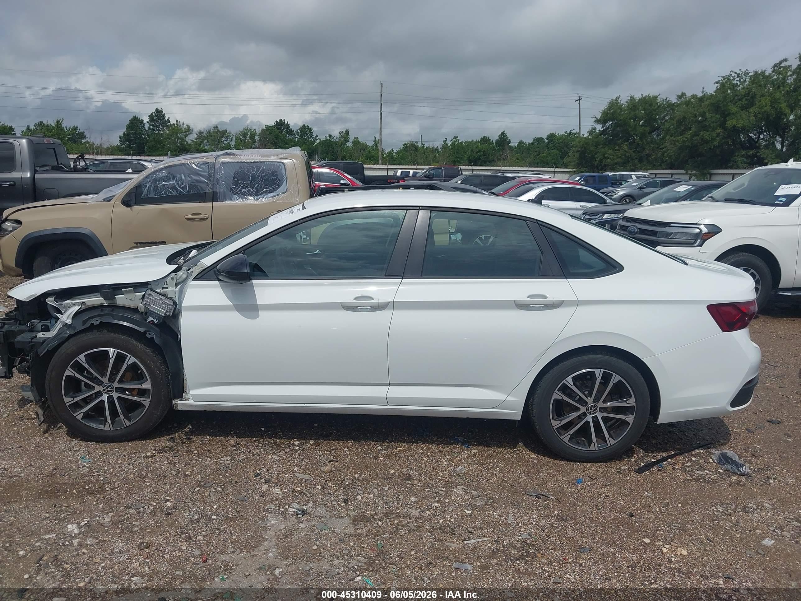 2025 Volkswagen Jetta 1.5t Sport White vin: 3VWBX7BU1SM012359