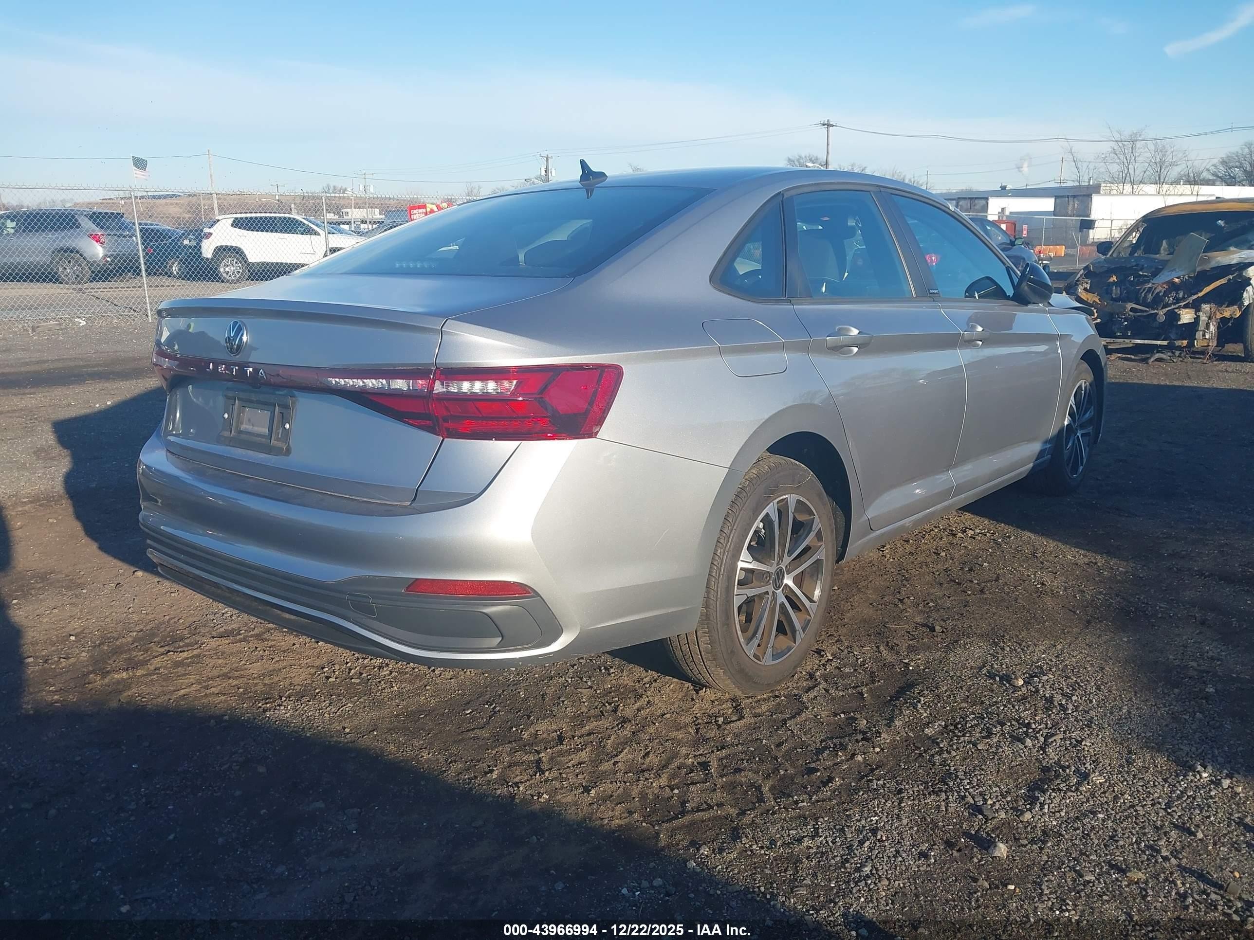 2025 Volkswagen Jetta 1.5t Sport Gray vin: 3VWBX7BU7SM026606