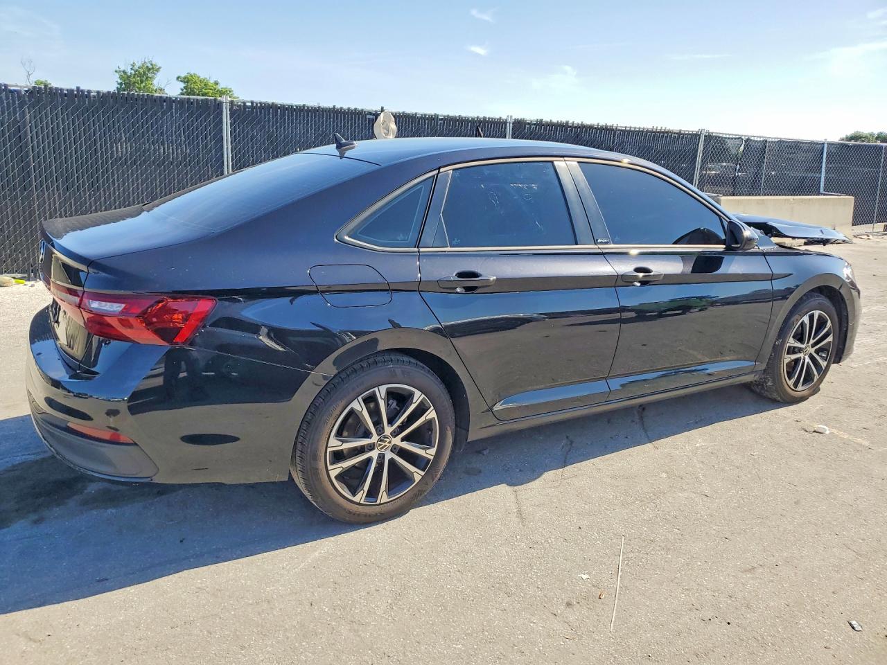 2025 Volkswagen Jetta Sport Black vin: 3VWBX7BU8SM042507