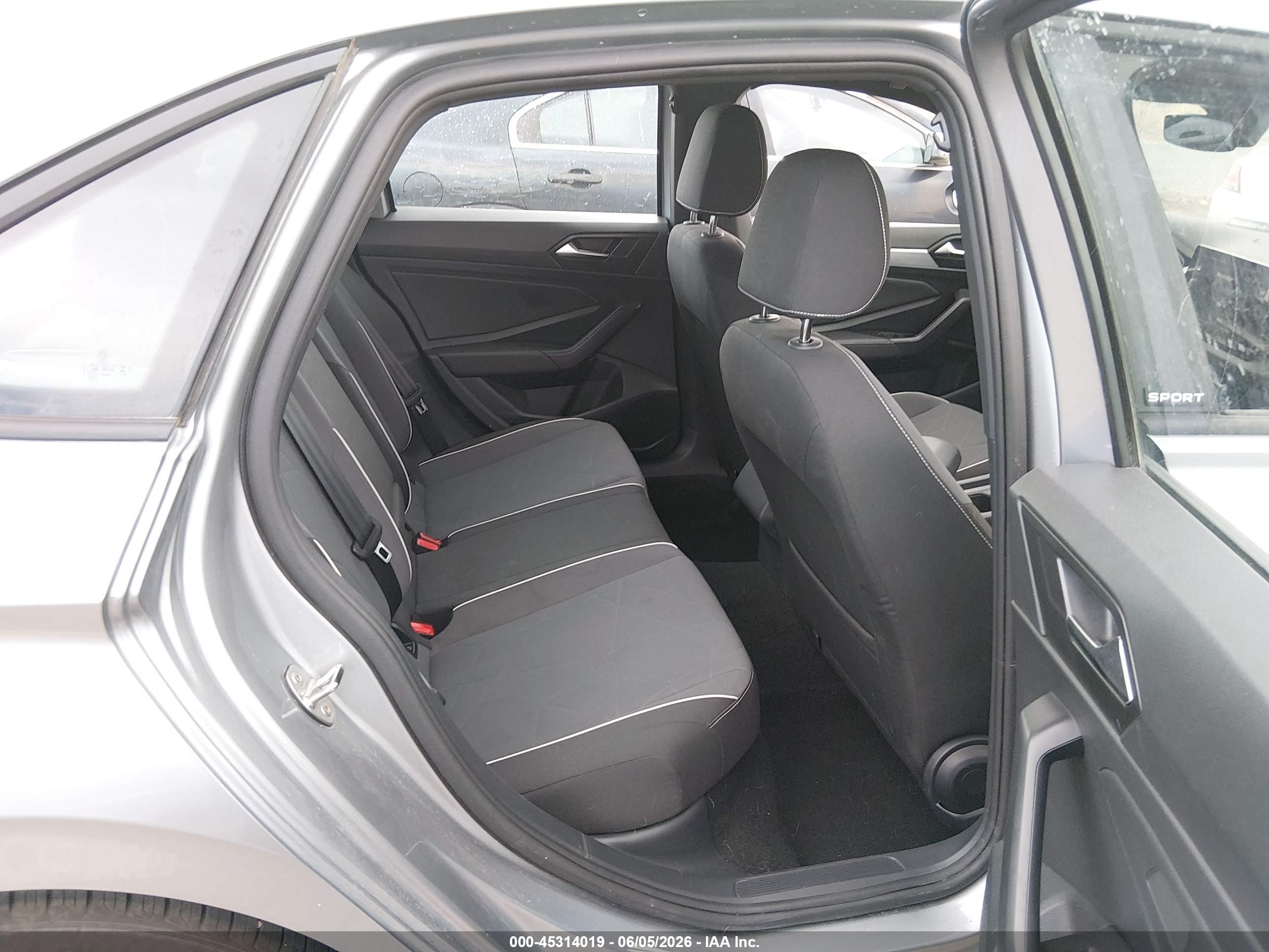 2025 Volkswagen Jetta 1.5t Sport Серый vin: 3VWBX7BU9SM006583
