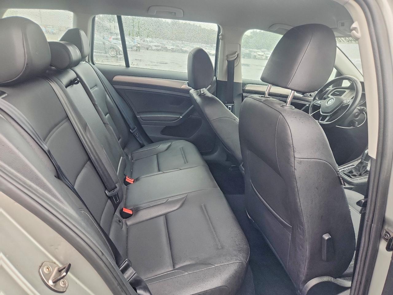 2015 Volkswagen Golf Sportwagen S Серебряный vin: 3VWC17AU0FM501056